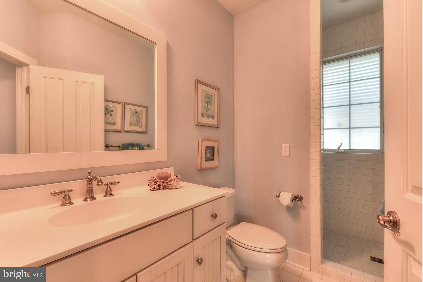 NORTH SHORES - Residential