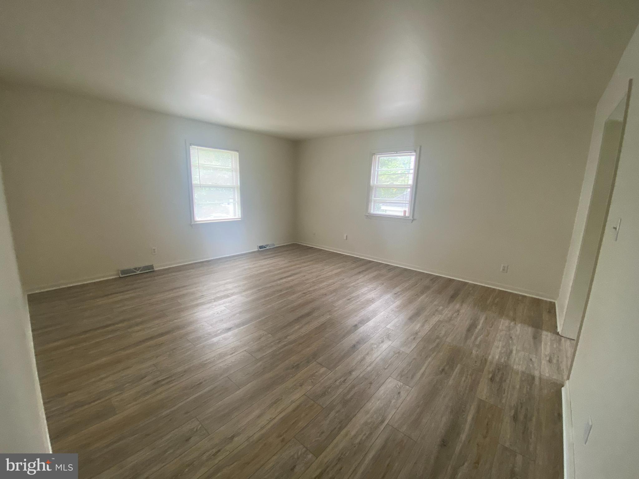 DOWNTOWN FREDERICKSBURG - Residential Lease