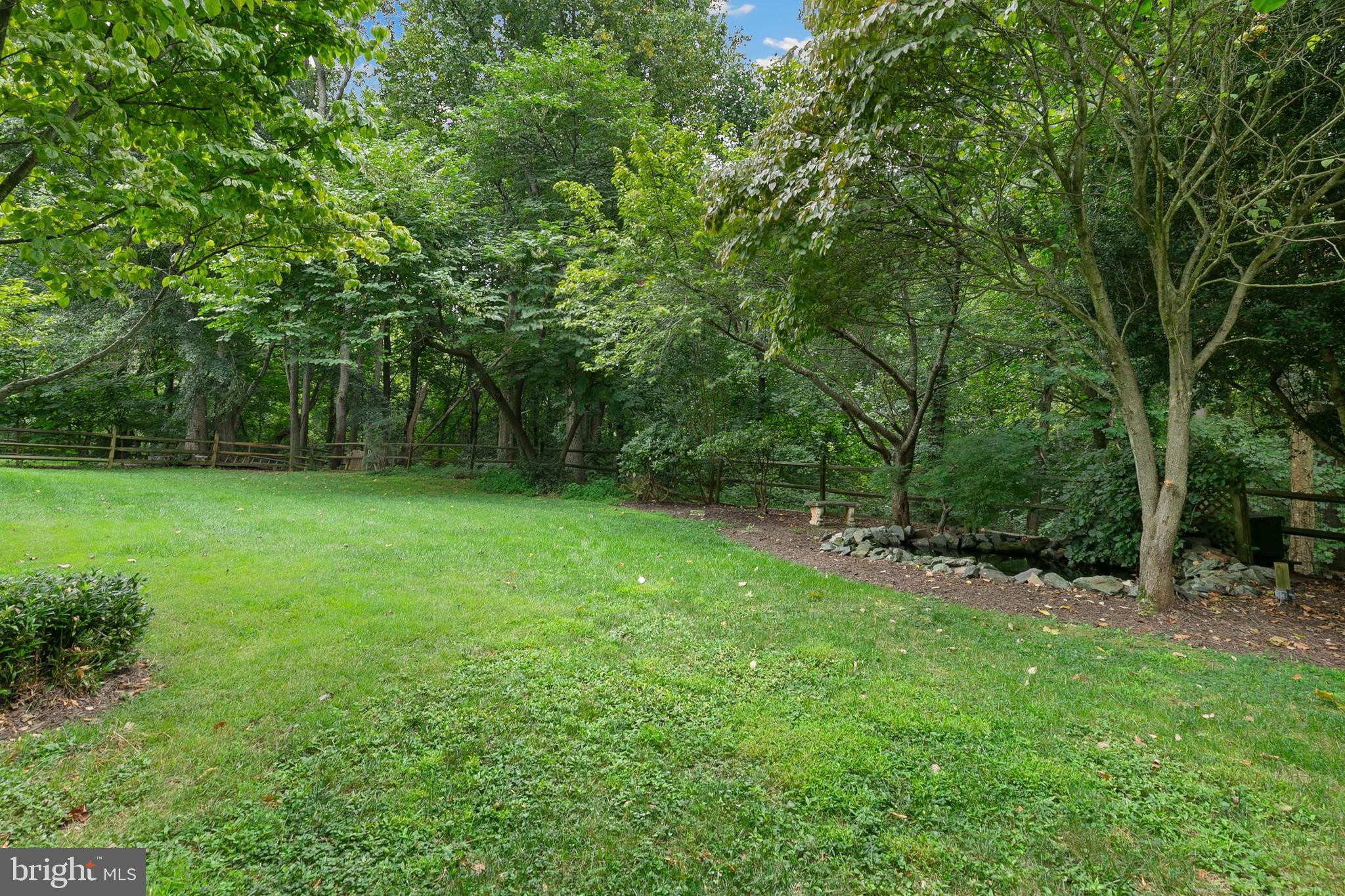 QUINCE ORCHARD VALLEY - Residential