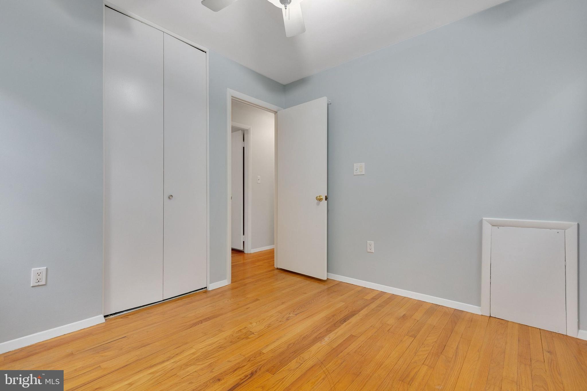 QUINCE ORCHARD VALLEY - Residential