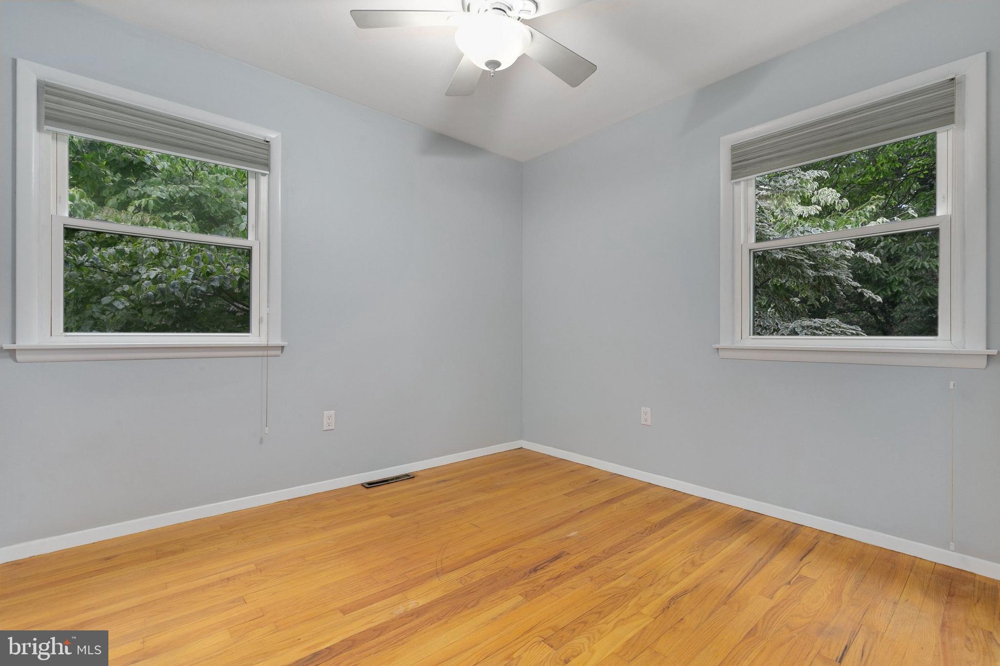 QUINCE ORCHARD VALLEY - Residential