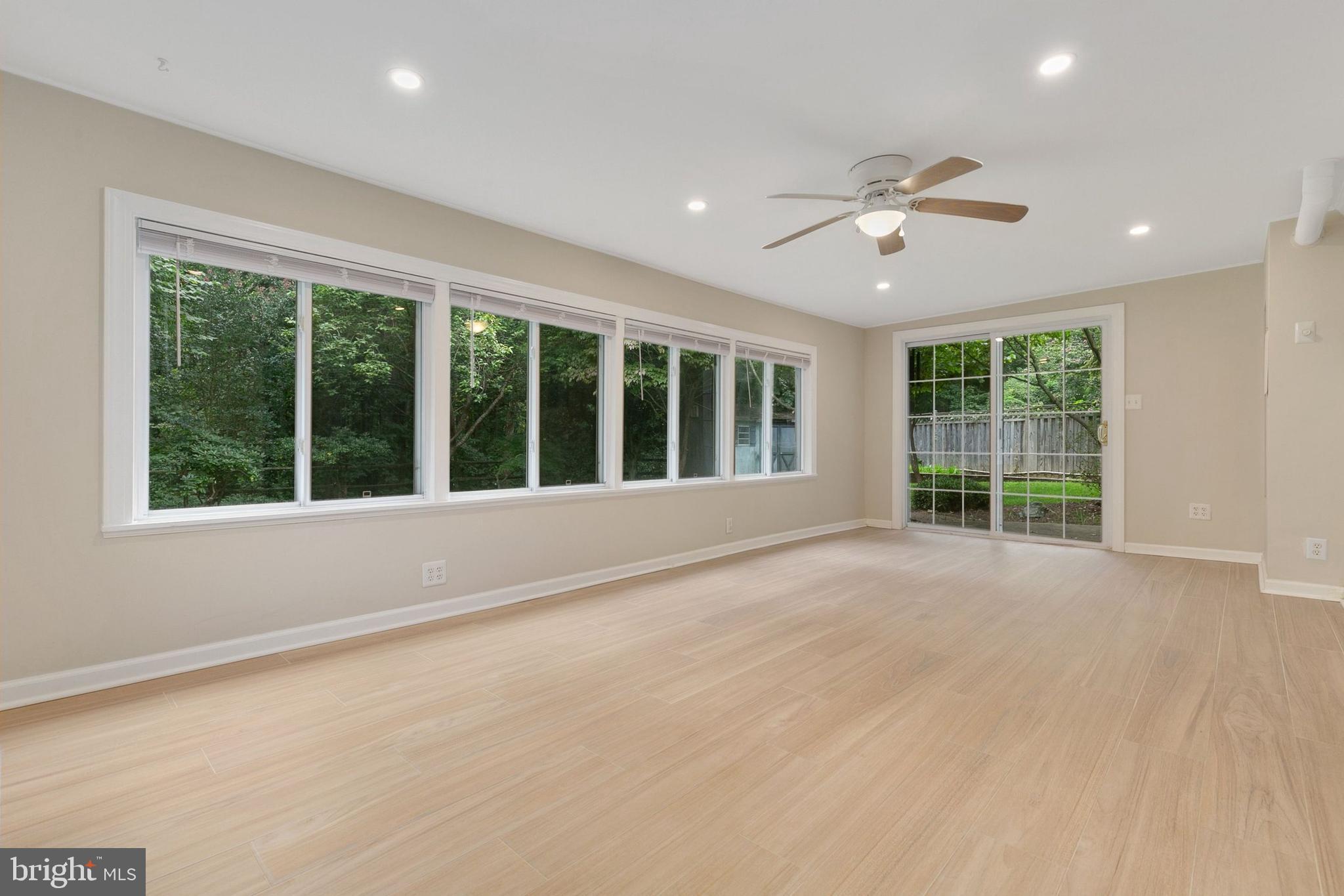 QUINCE ORCHARD VALLEY - Residential