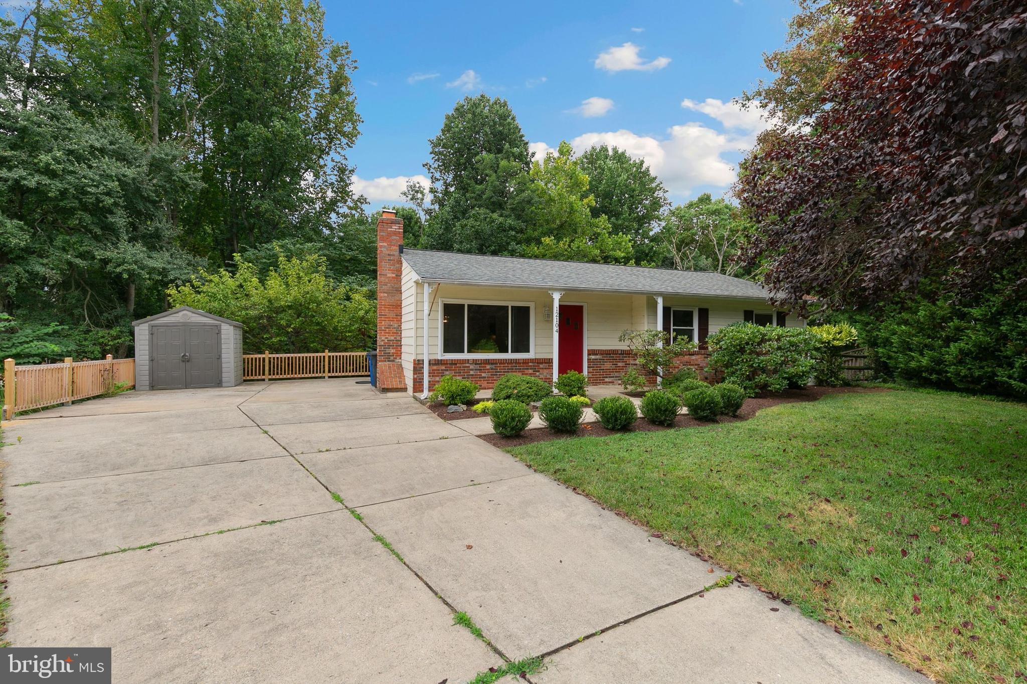 QUINCE ORCHARD VALLEY - Residential