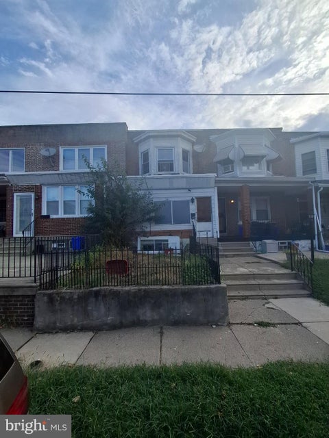 Townhouse For Sale - 2627 S 73rd Street<br/> PHILADELPHIA, PA 19153