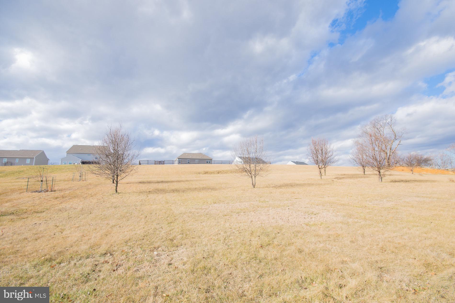 RIDGES OF TUSCARORA - Residential