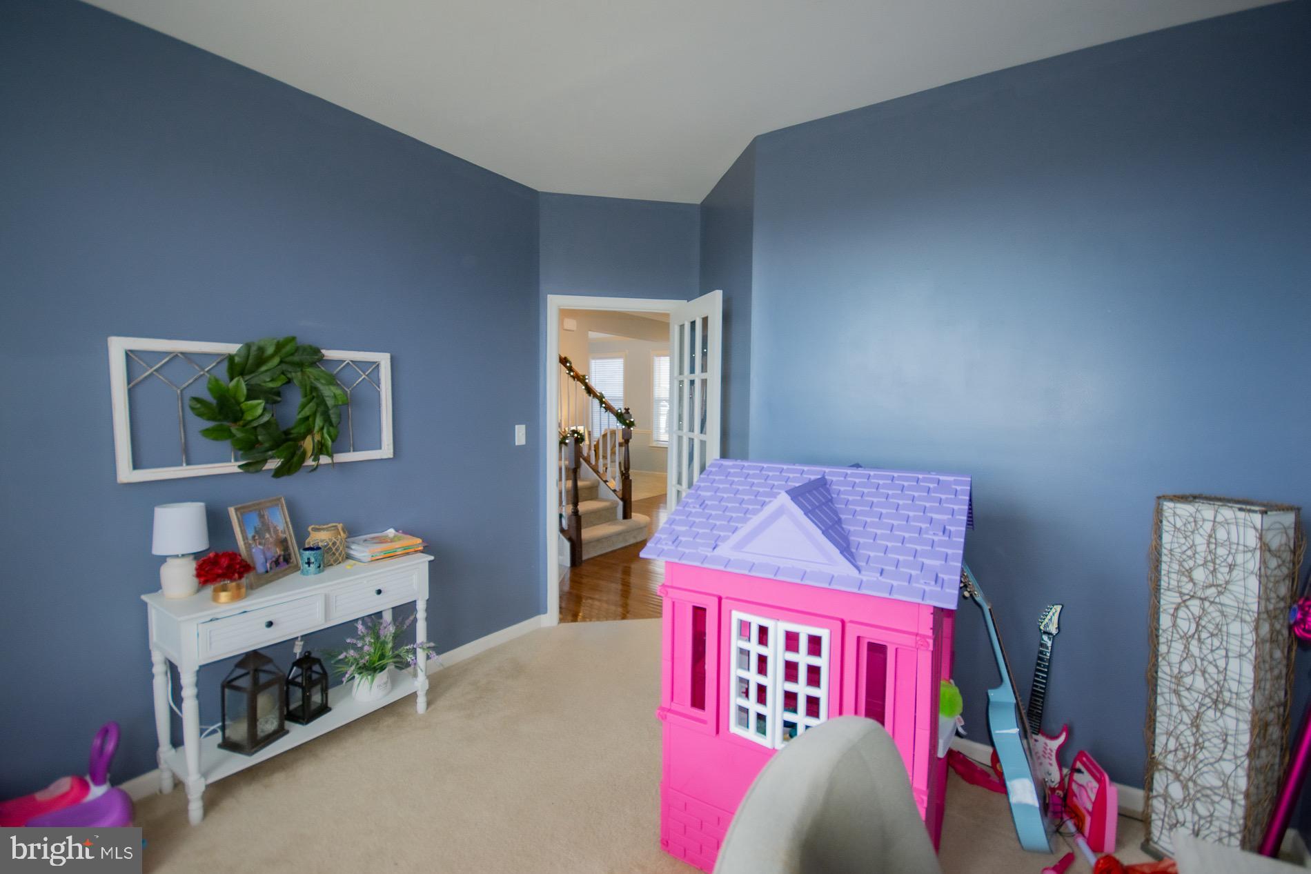 RIDGES OF TUSCARORA - Residential