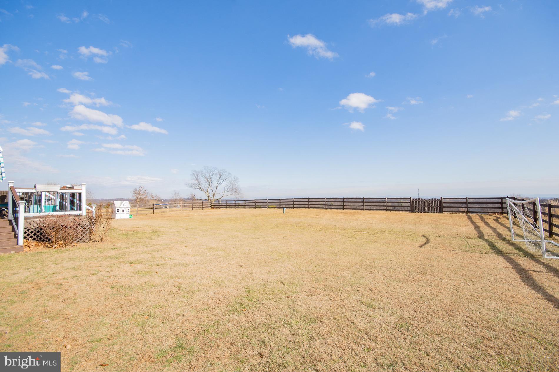 RIDGES OF TUSCARORA - Residential