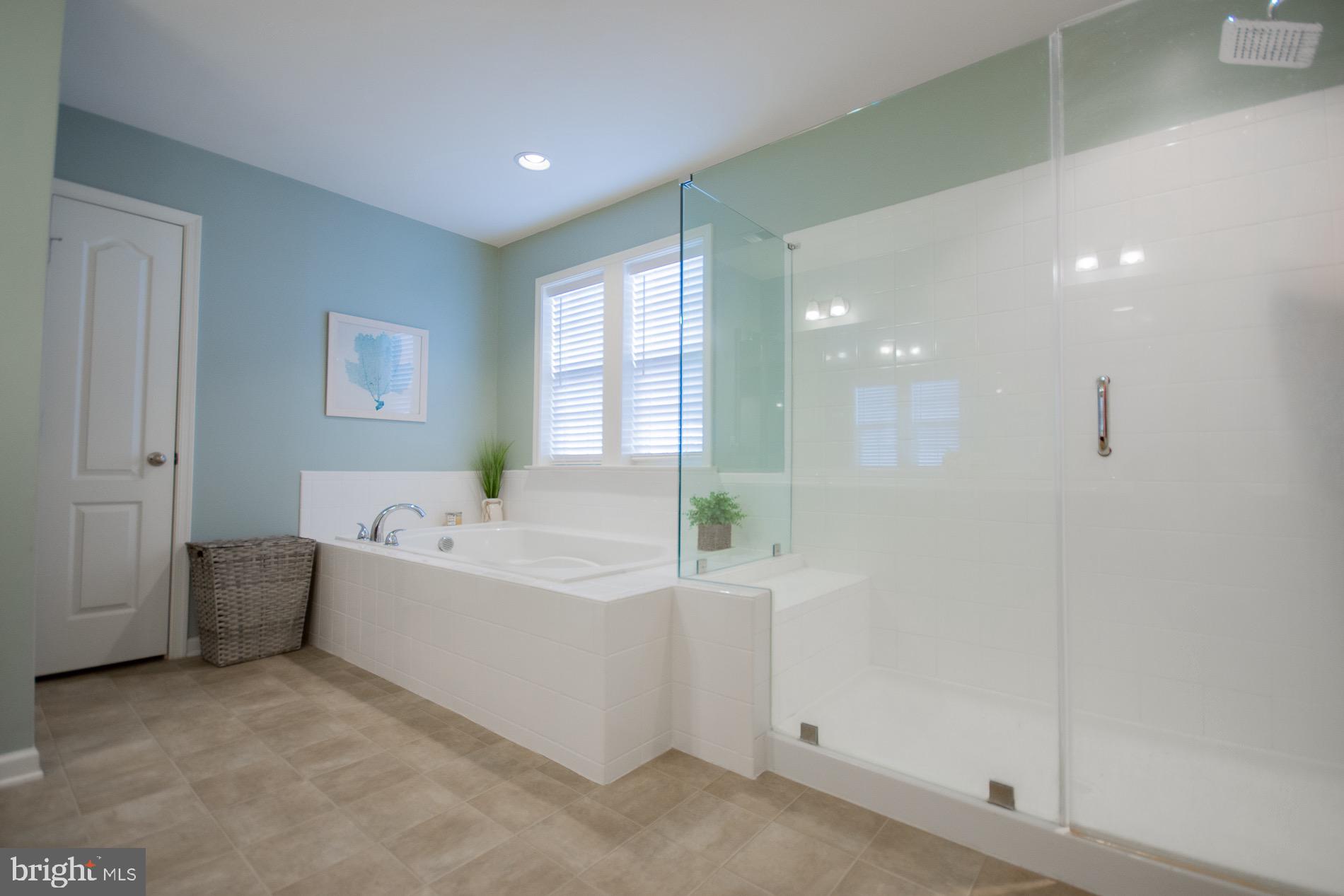 RIDGES OF TUSCARORA - Residential