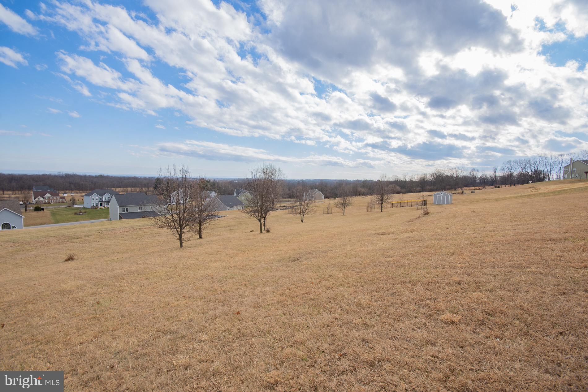 RIDGES OF TUSCARORA - Residential