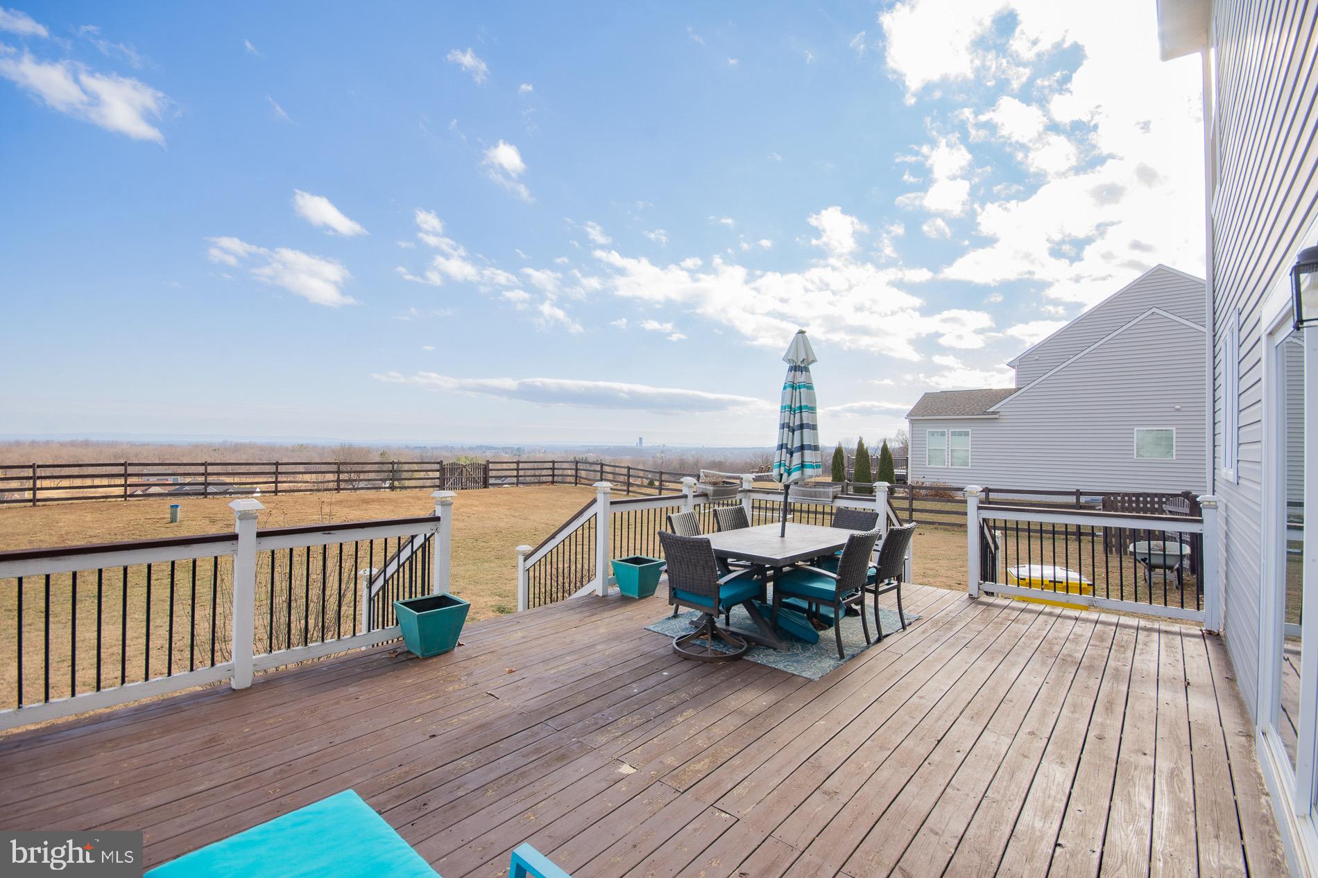 RIDGES OF TUSCARORA - Residential