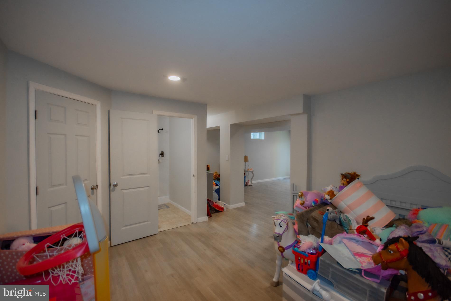 RIDGES OF TUSCARORA - Residential