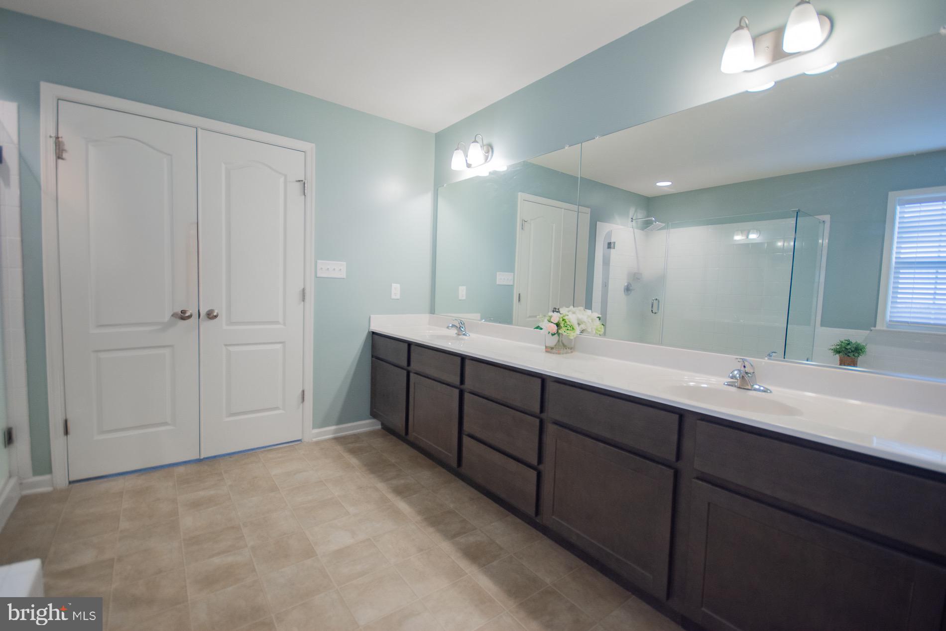 RIDGES OF TUSCARORA - Residential