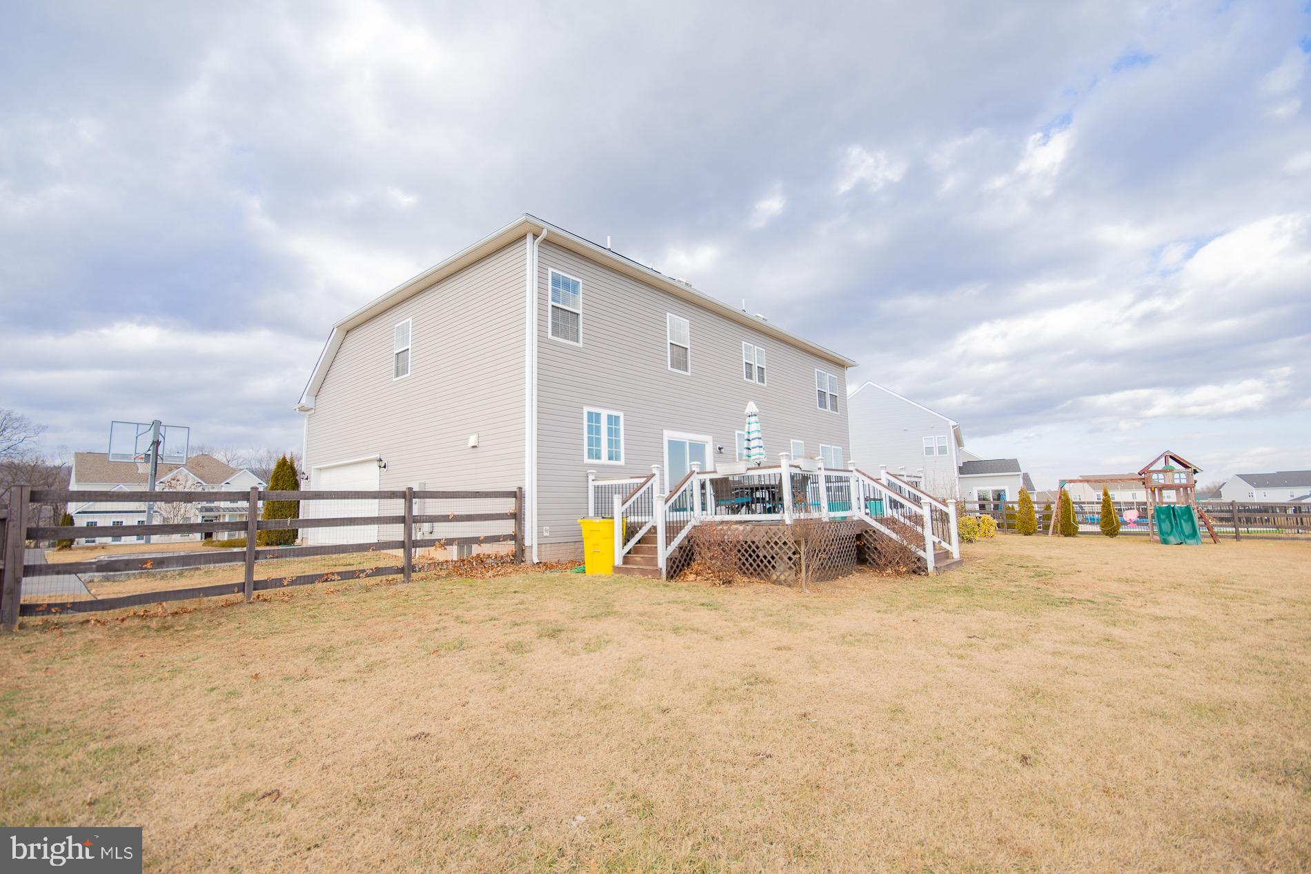 RIDGES OF TUSCARORA - Residential