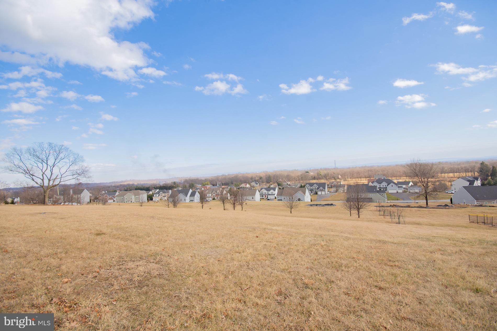 RIDGES OF TUSCARORA - Residential