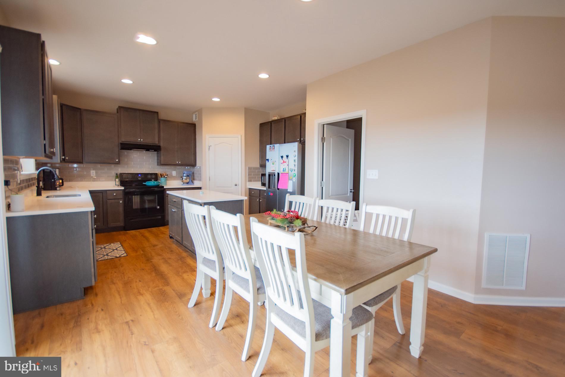 RIDGES OF TUSCARORA - Residential