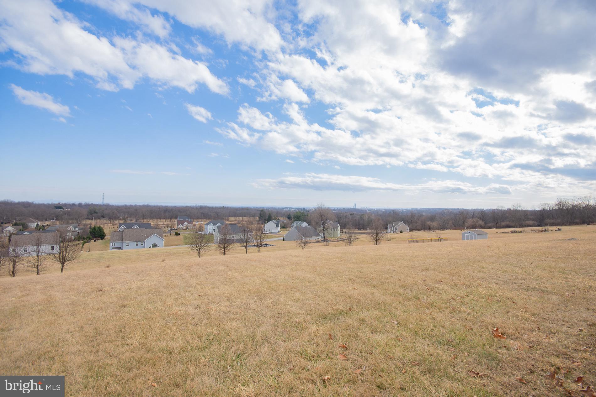 RIDGES OF TUSCARORA - Residential