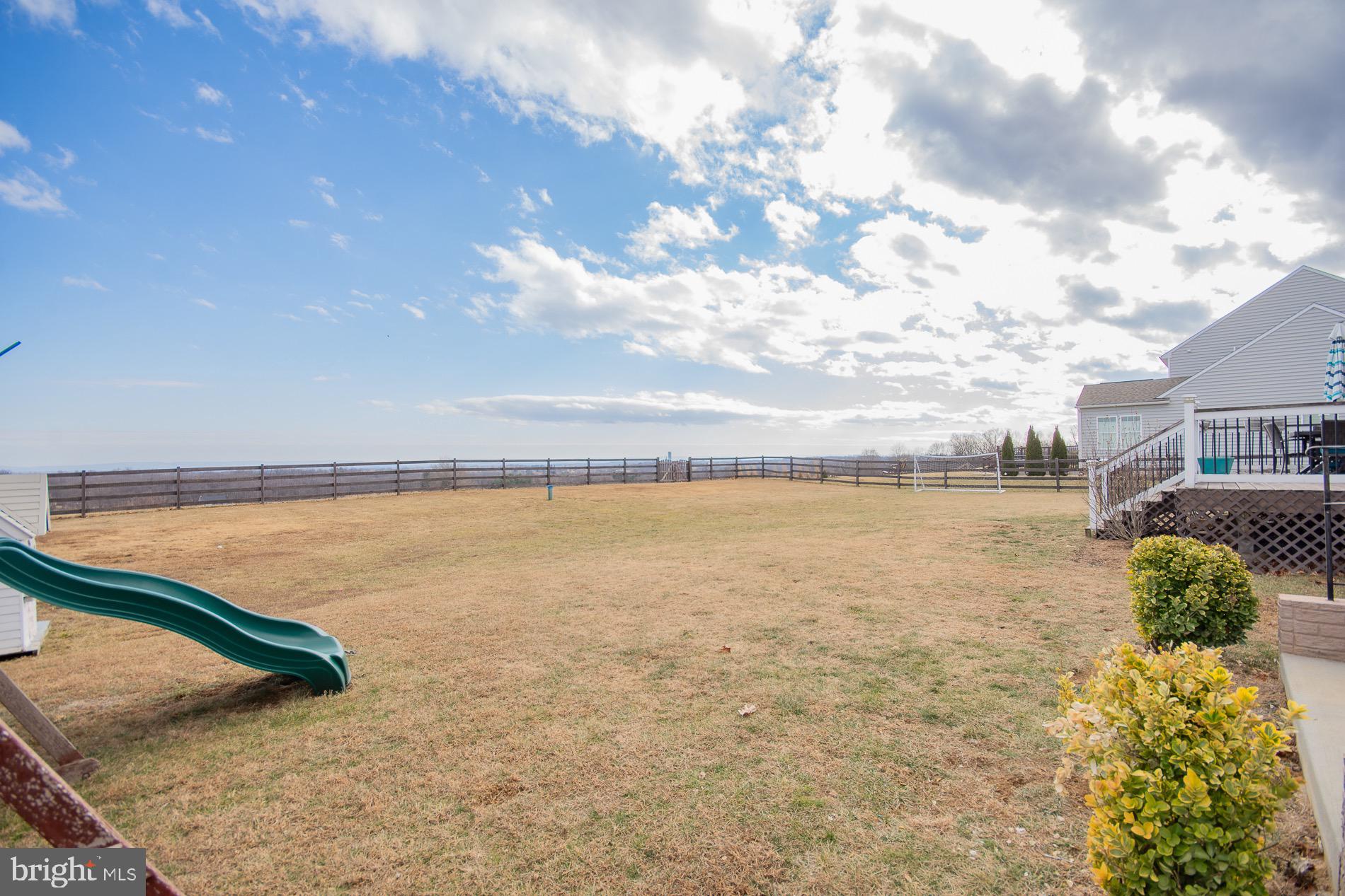 RIDGES OF TUSCARORA - Residential