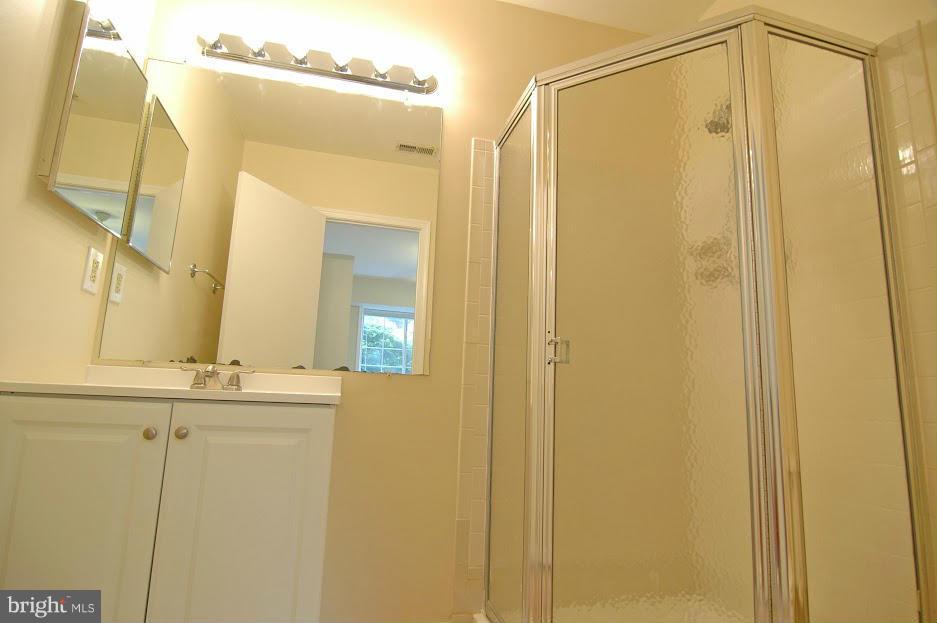 SURREY AT MANCHESTER LAKES - Residential Lease