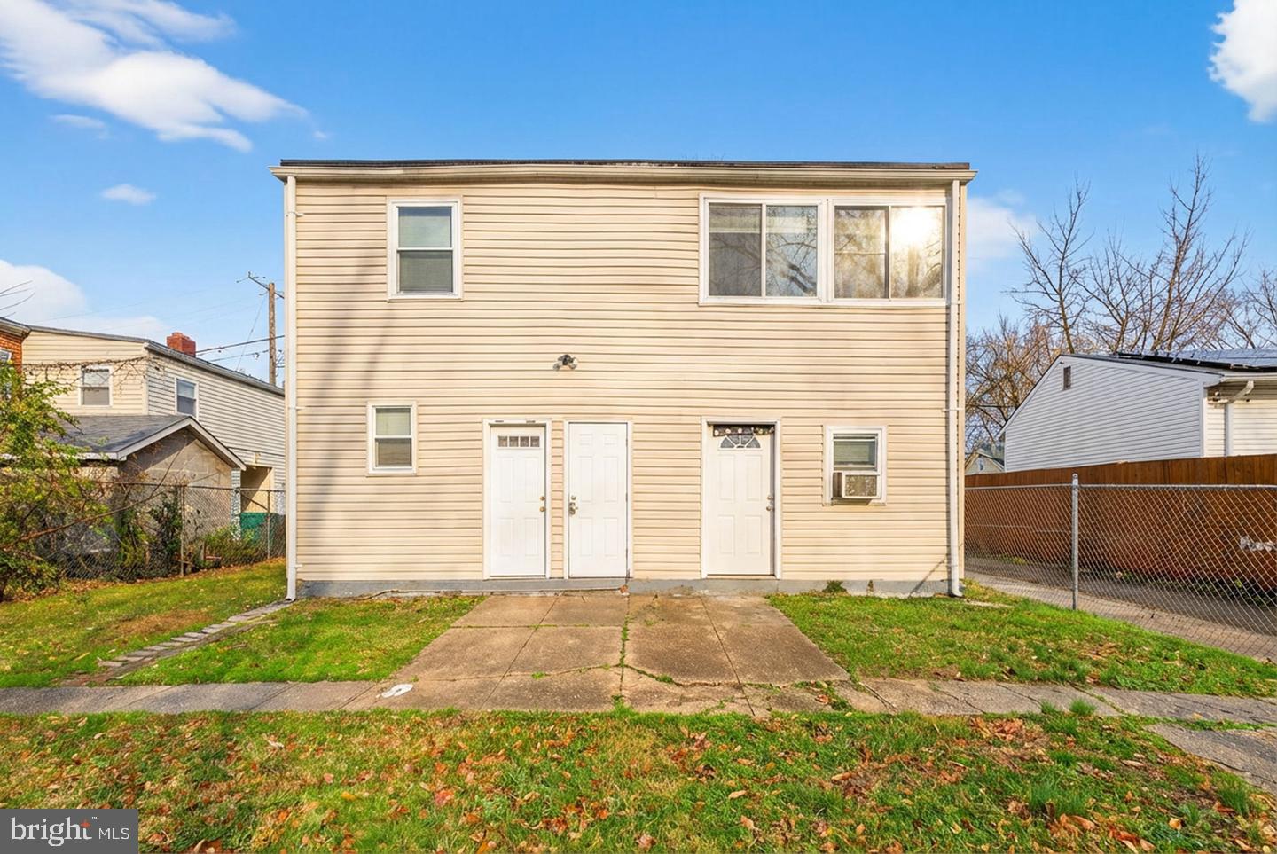 3207 11TH PL SE 3
