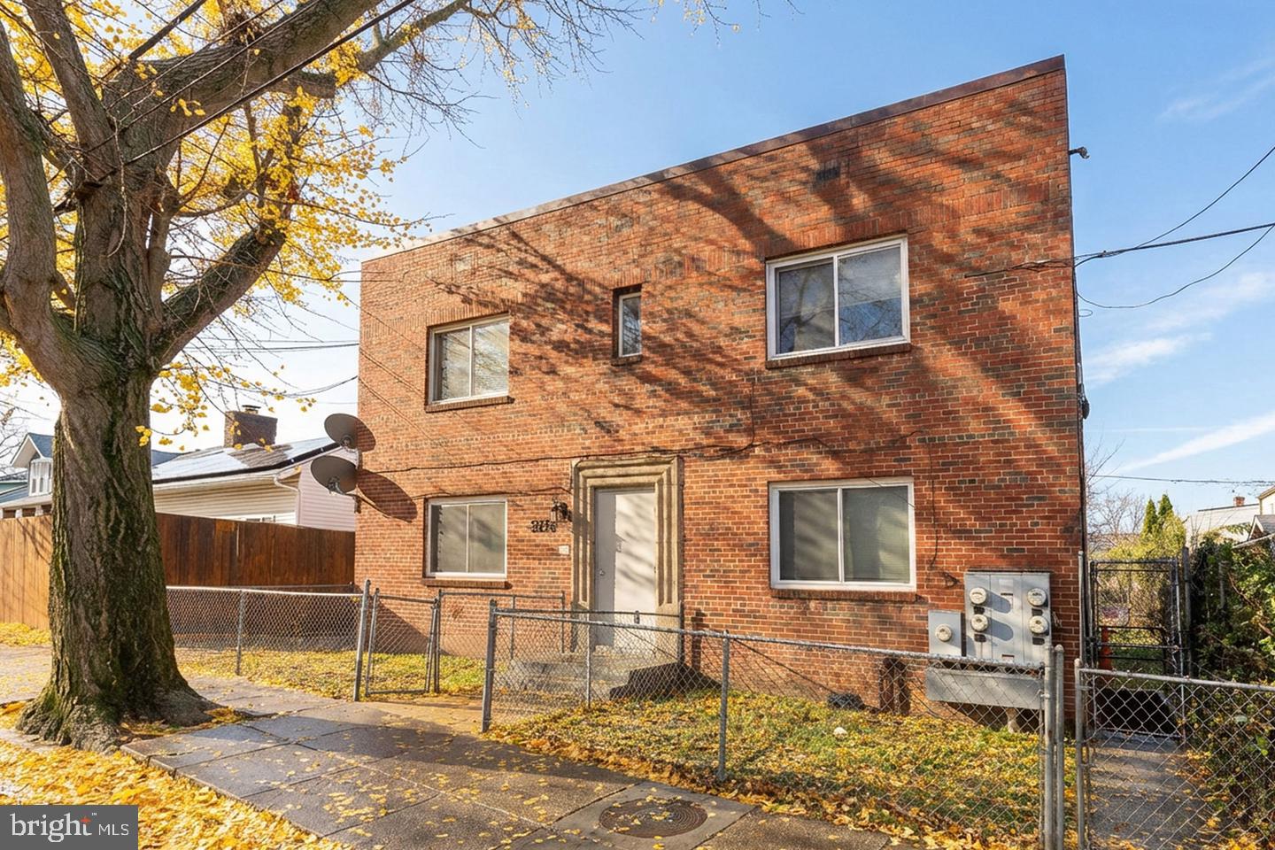 3207 11TH PL SE 3