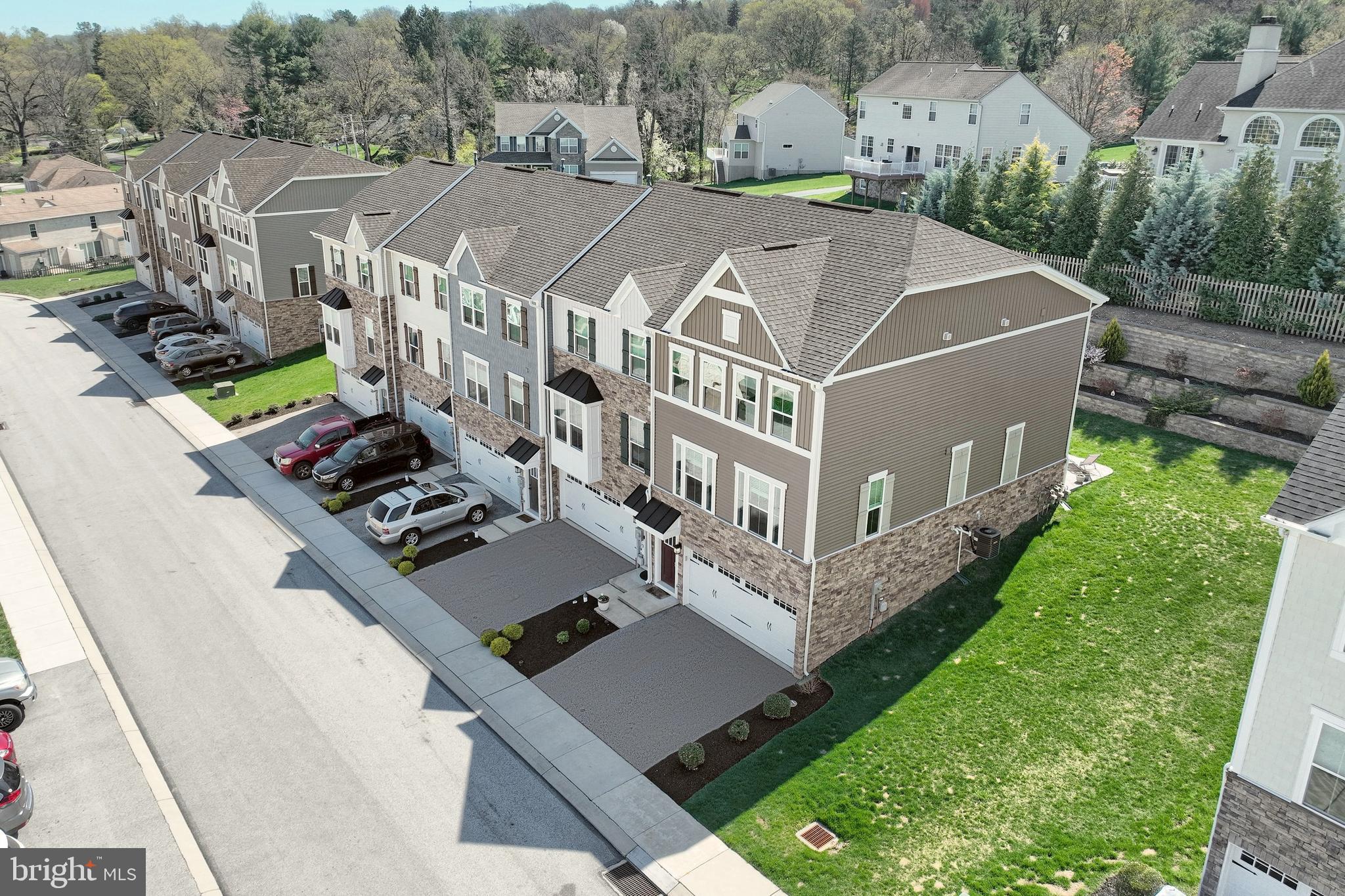 REGENTS GLEN - Residential