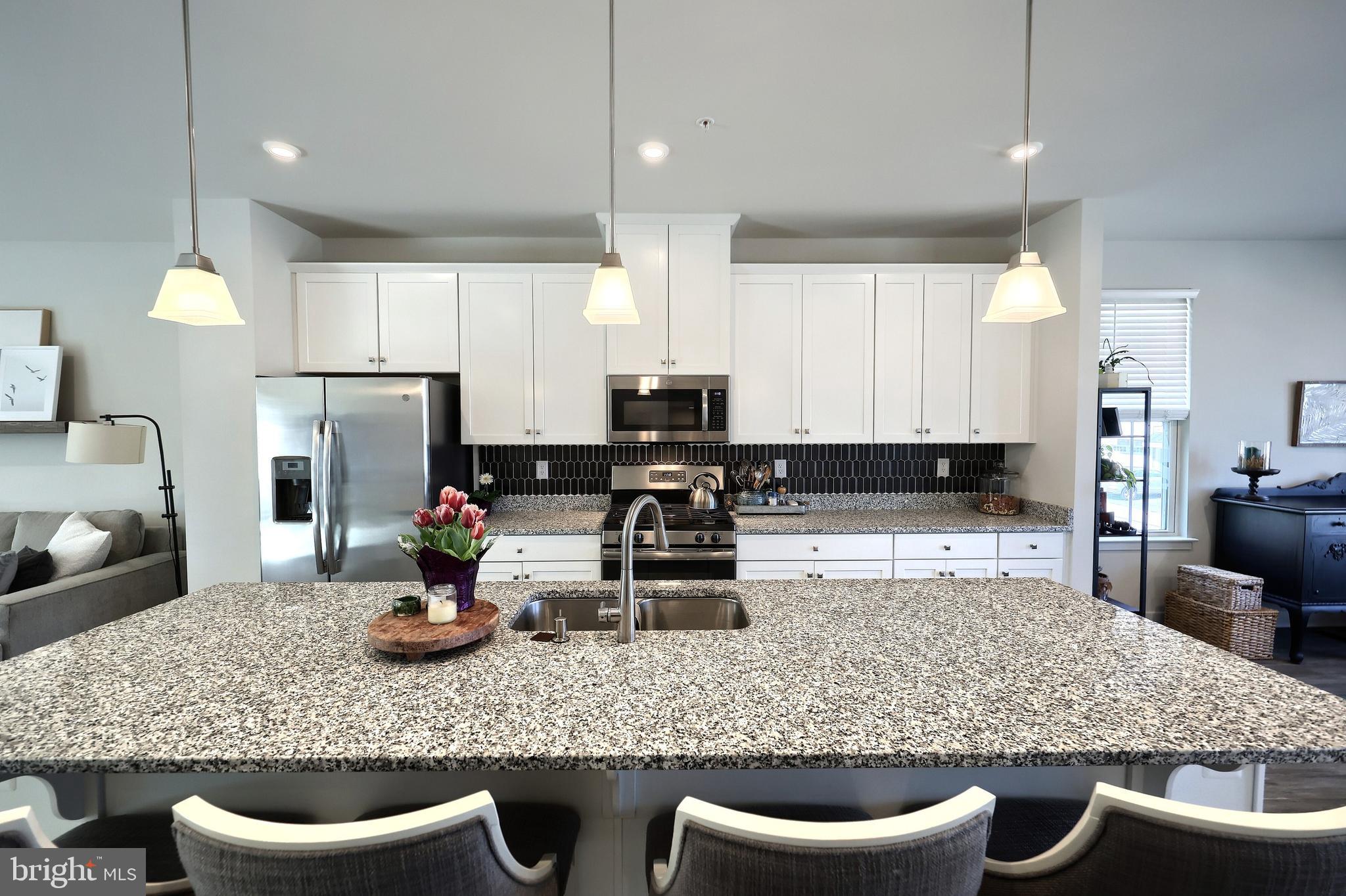 REGENTS GLEN - Residential