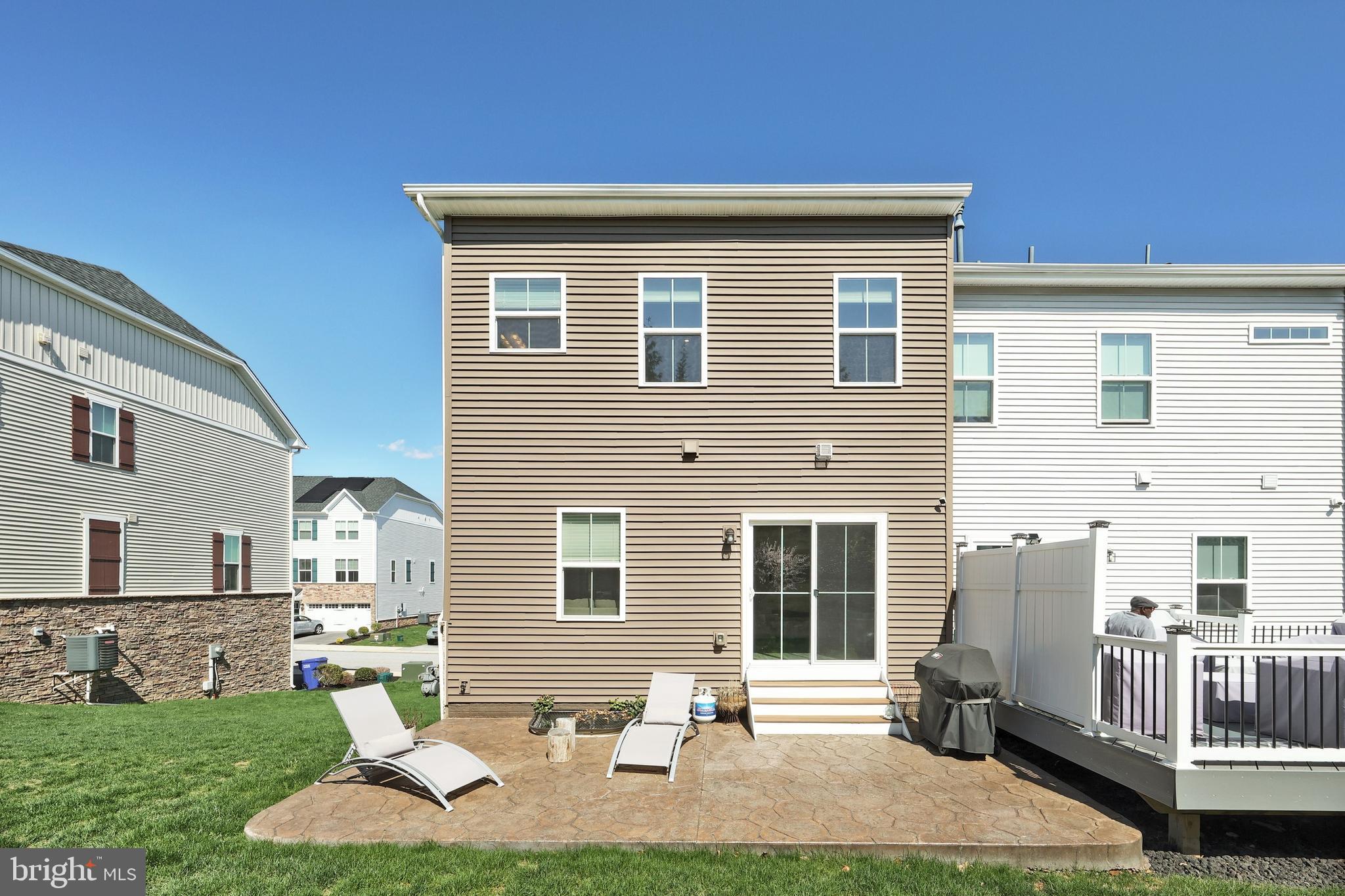 REGENTS GLEN - Residential