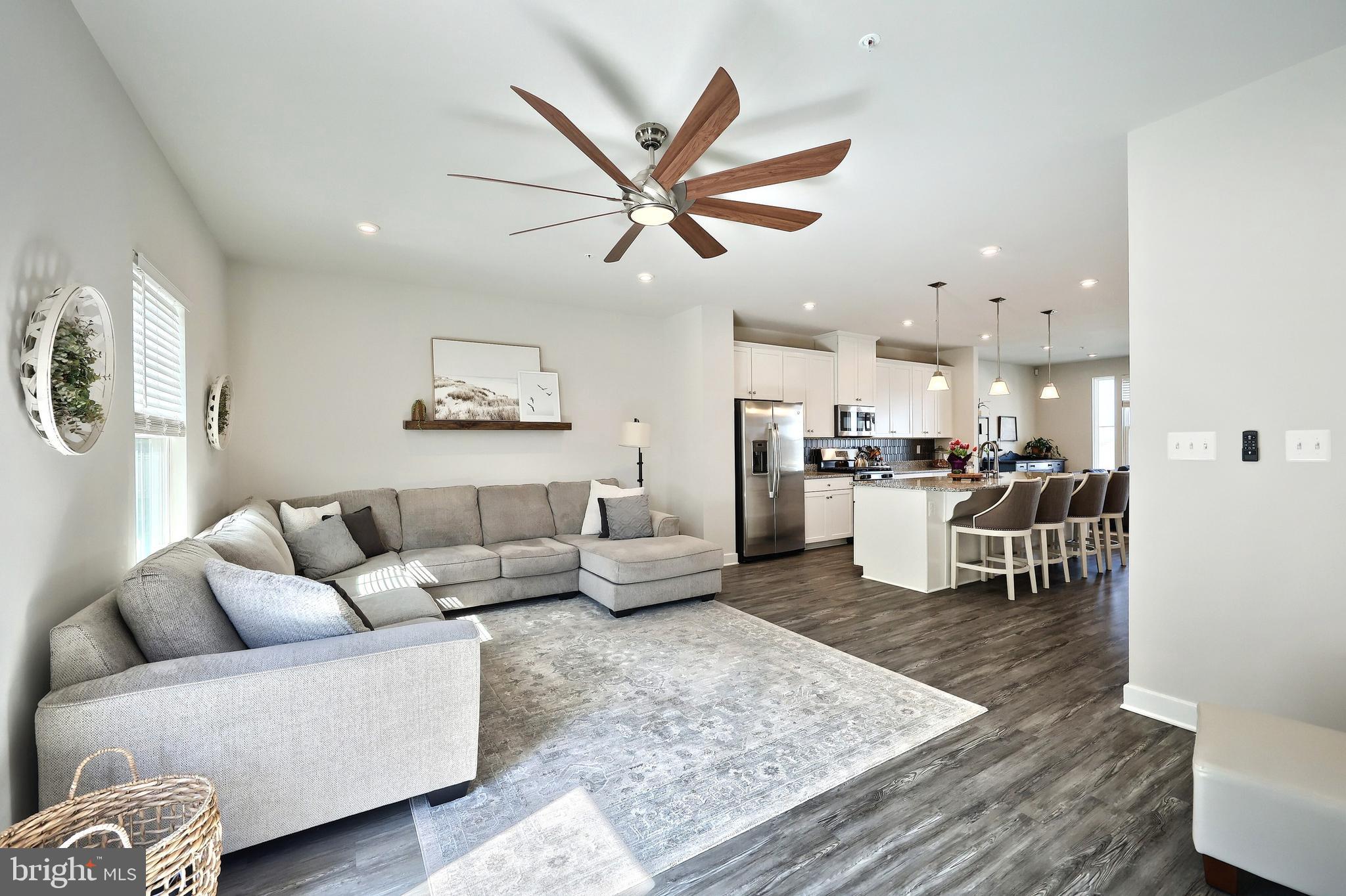 REGENTS GLEN - Residential