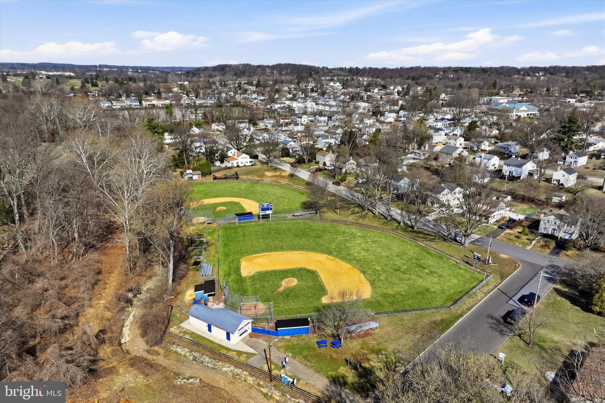 ENFIELD - Residential