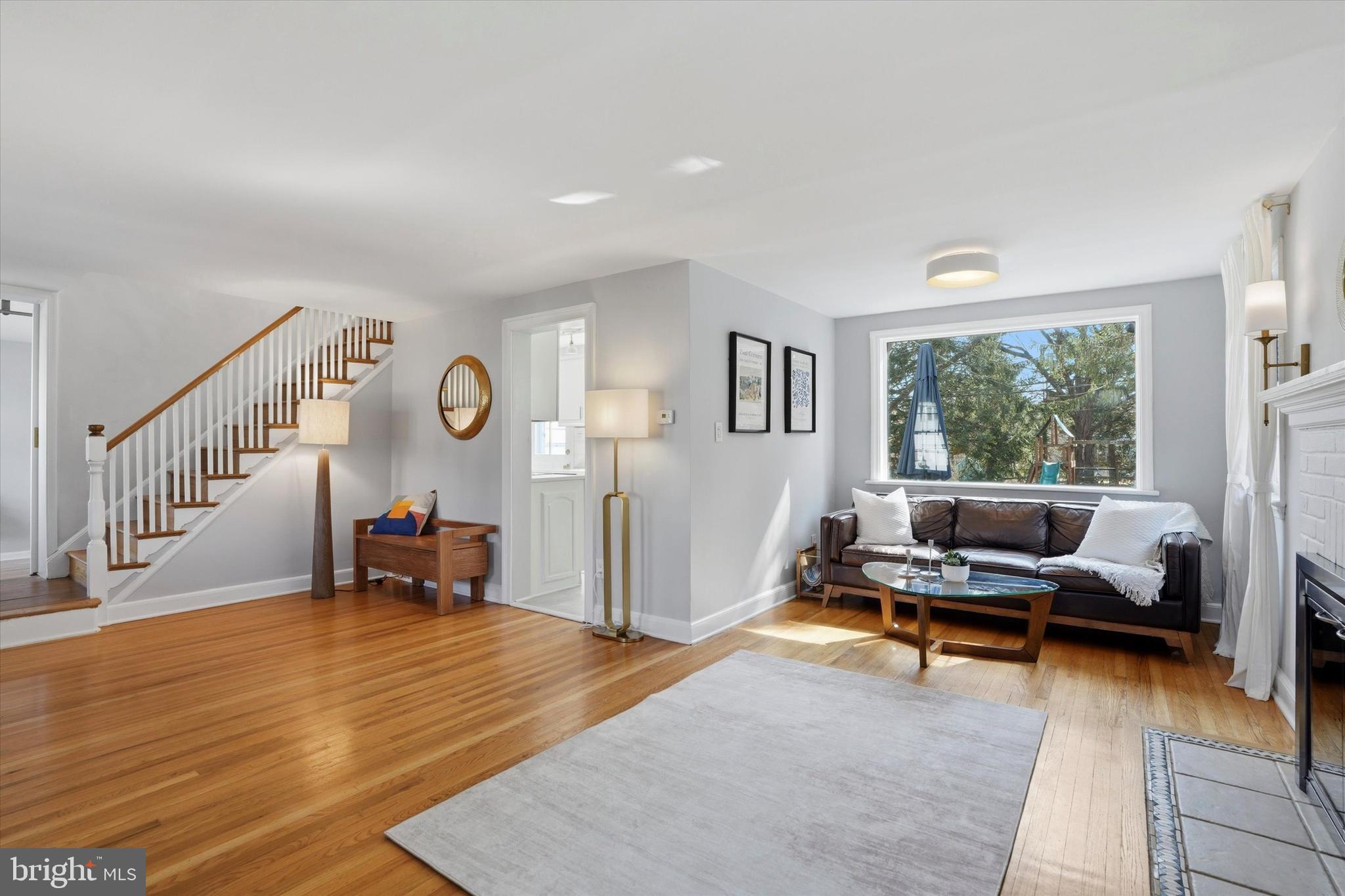 ENFIELD - Residential