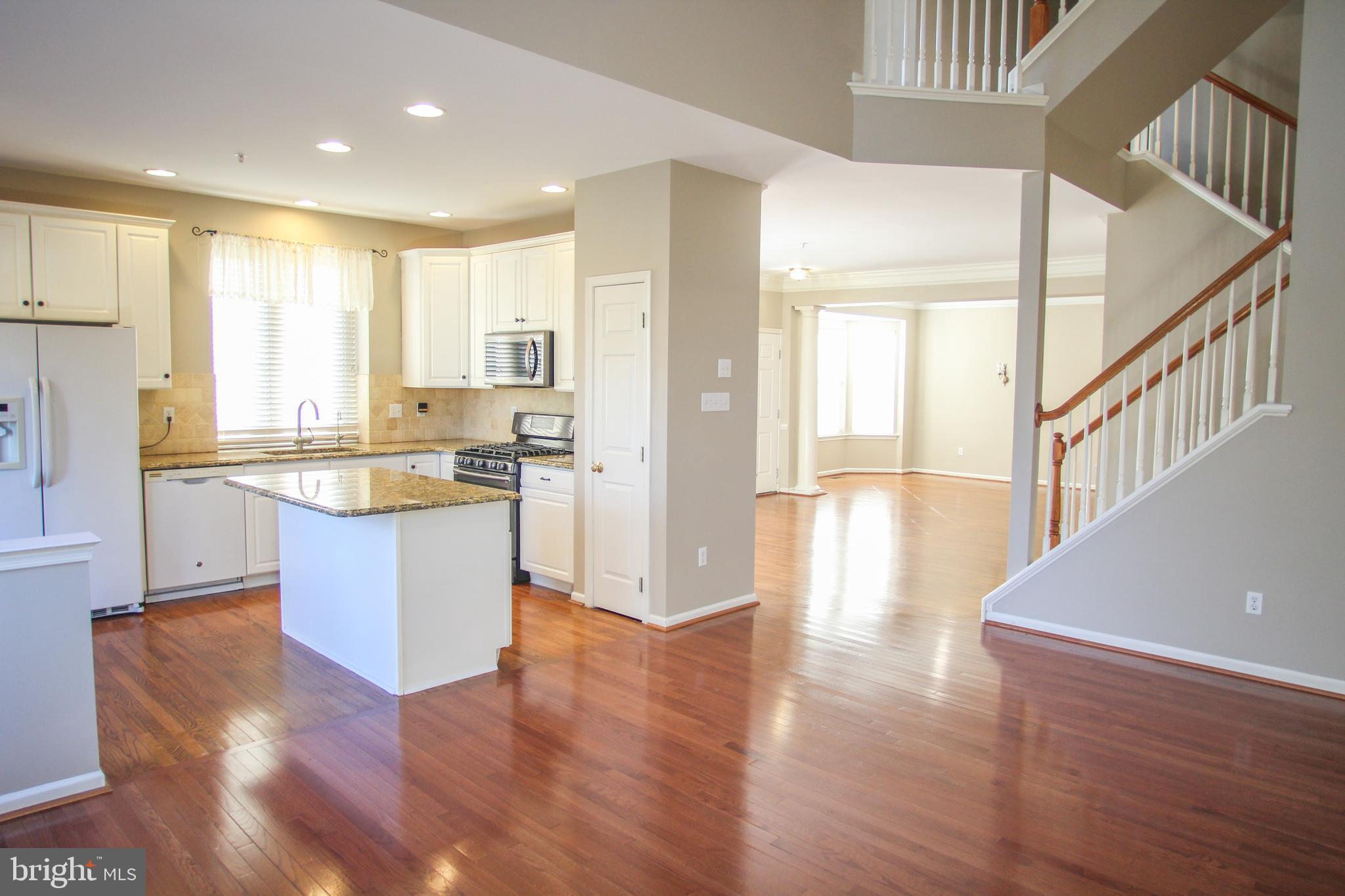 WHITELAND WOODS - Residential Lease