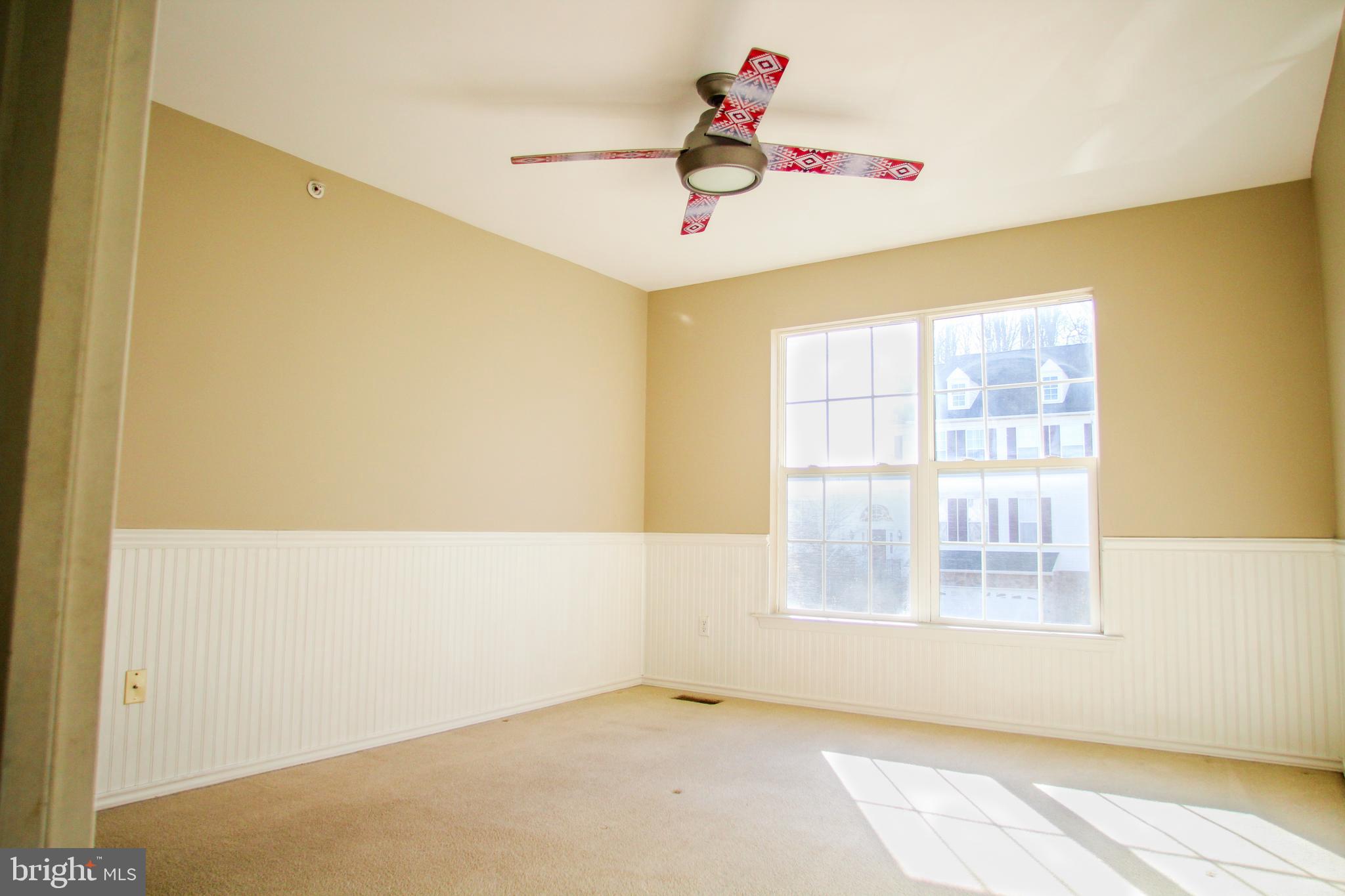 WHITELAND WOODS - Residential Lease