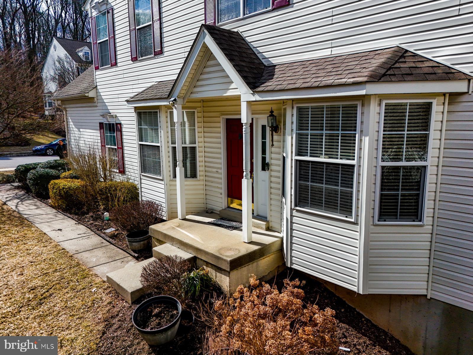 WHITELAND WOODS - Residential Lease