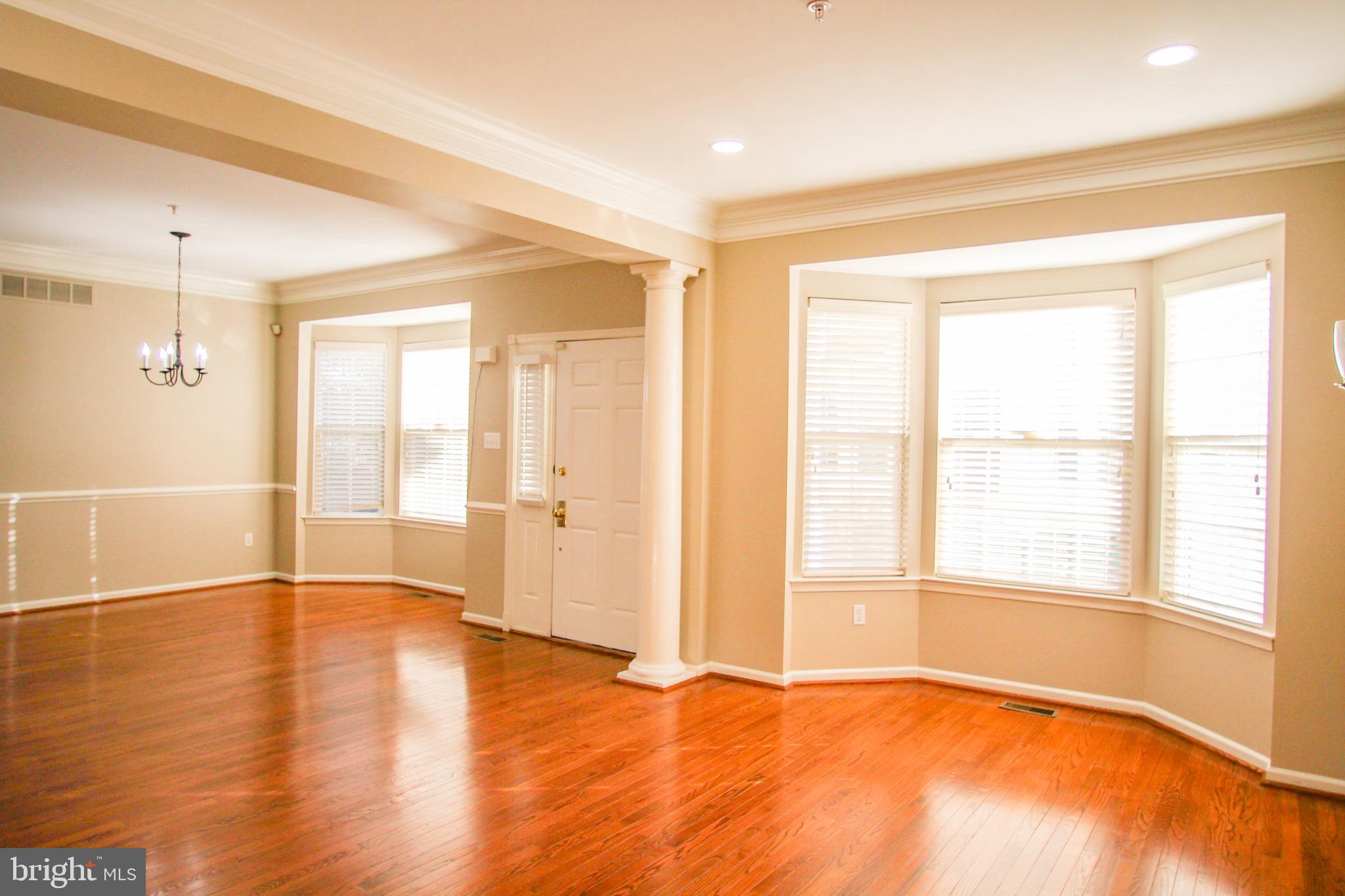 WHITELAND WOODS - Residential Lease