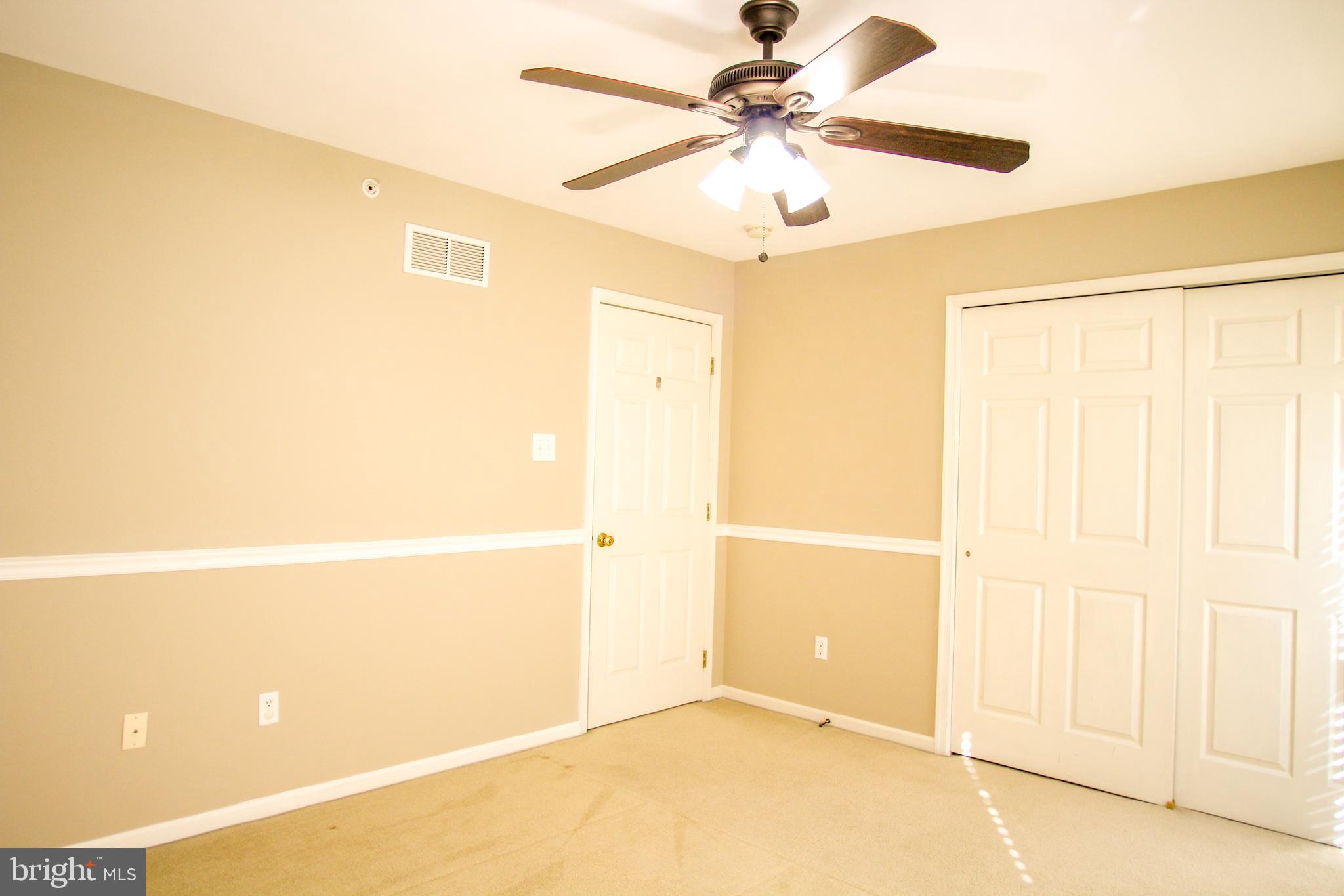 WHITELAND WOODS - Residential Lease