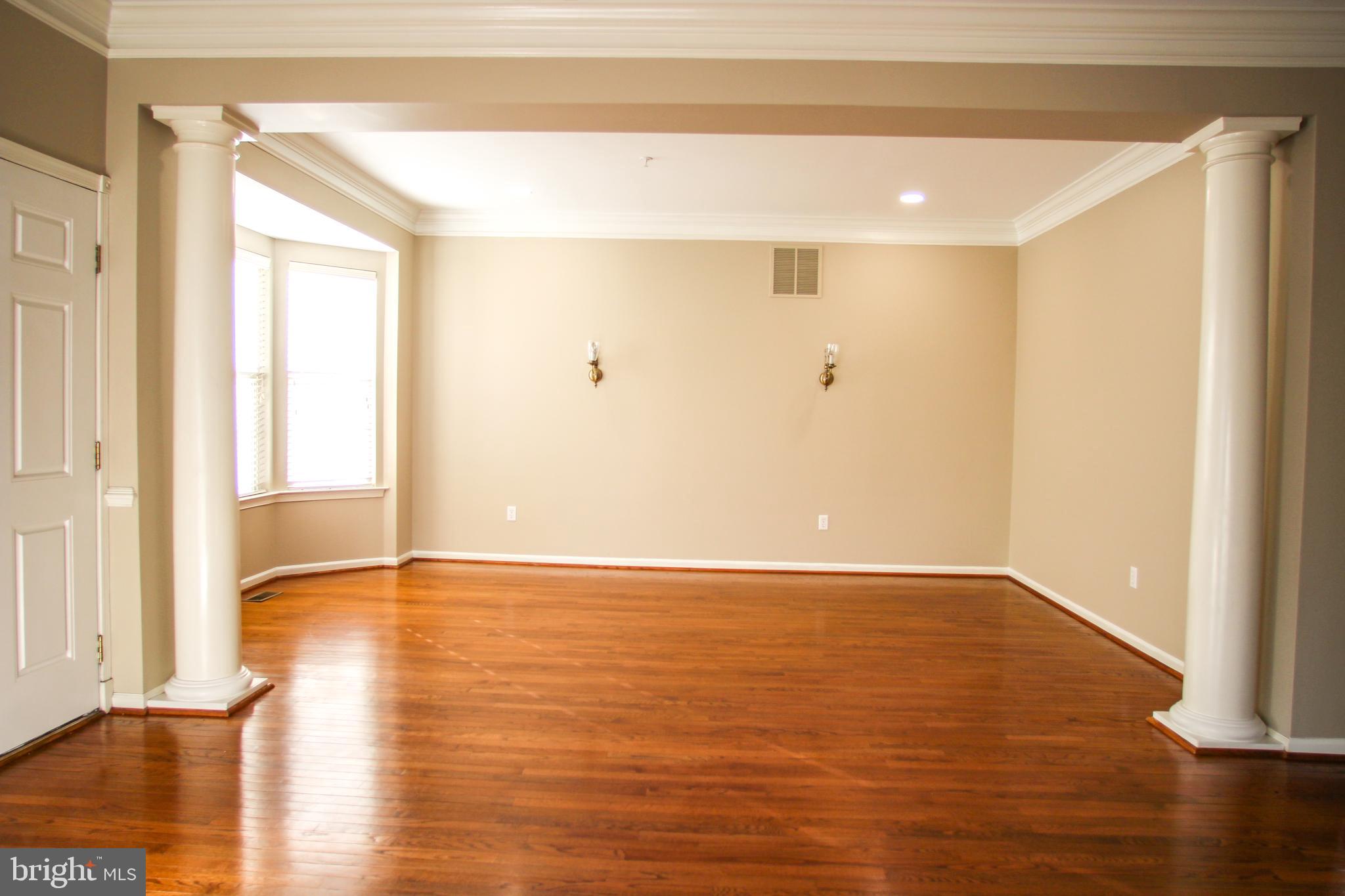 WHITELAND WOODS - Residential Lease