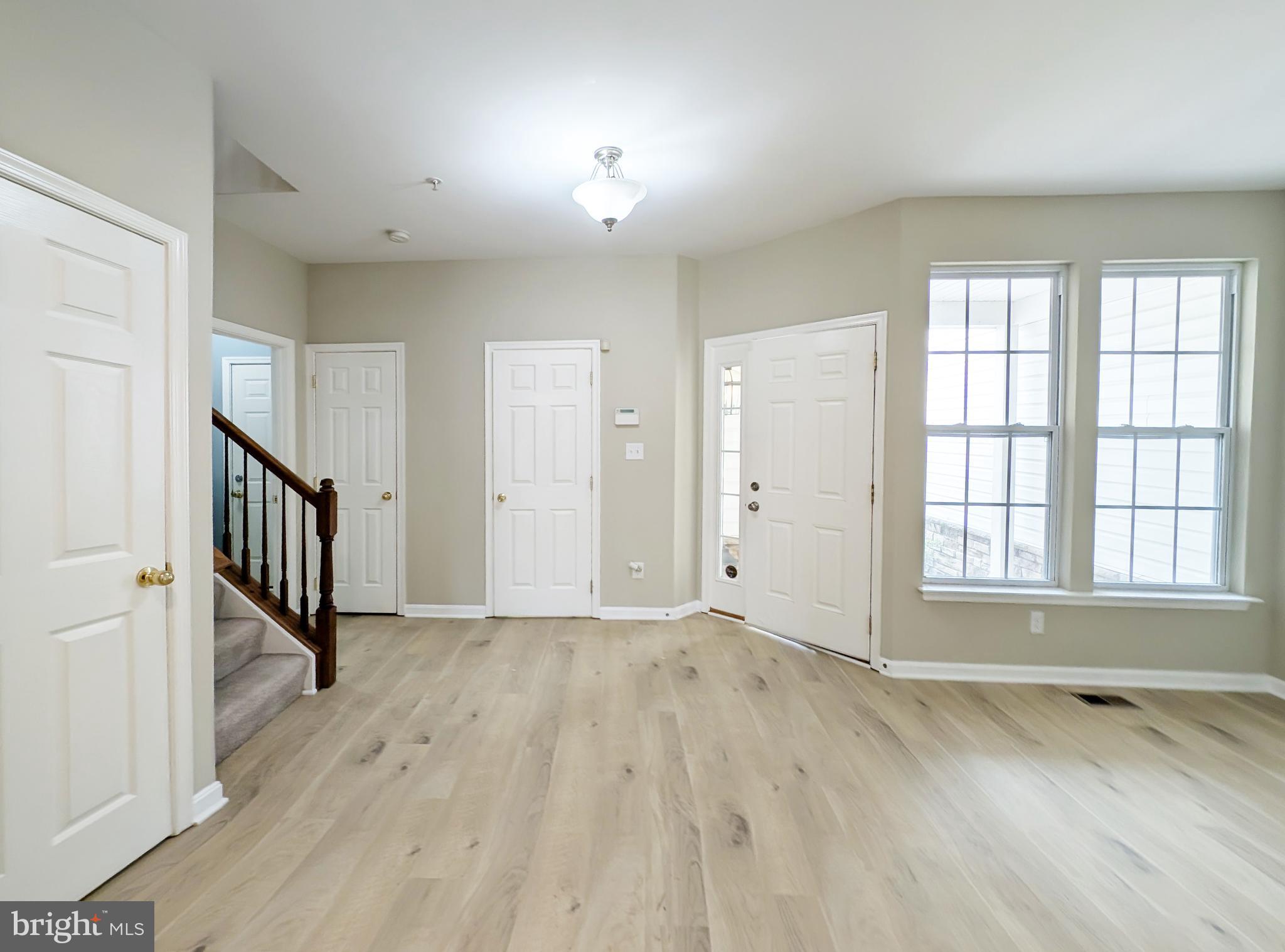 406 GRANVILLE COURT