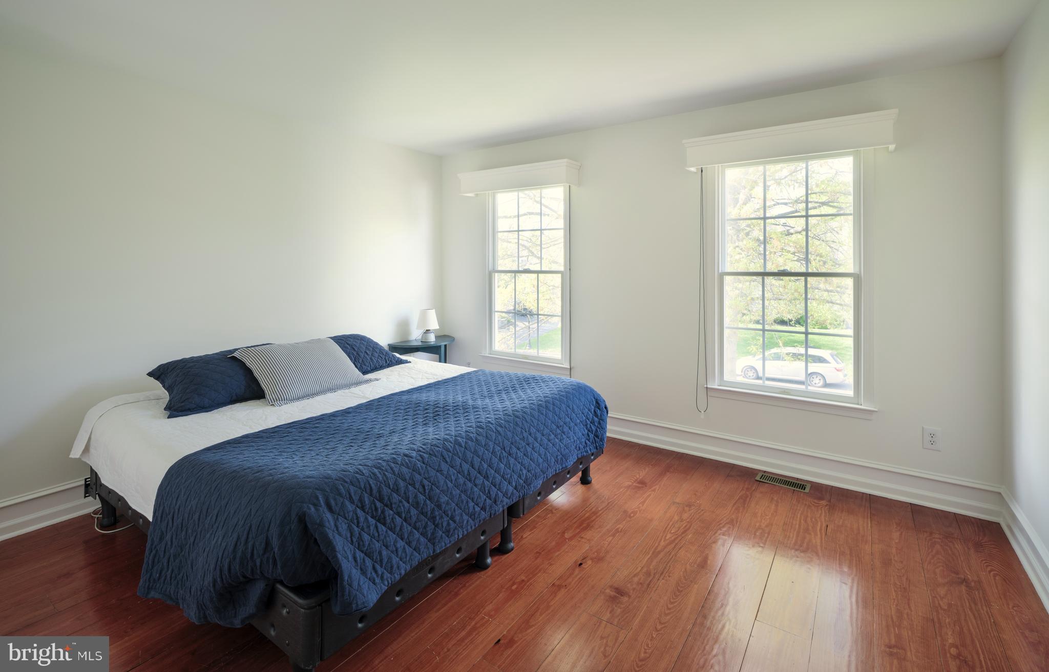 BUCKS CTY COUNTRYC - Residential
