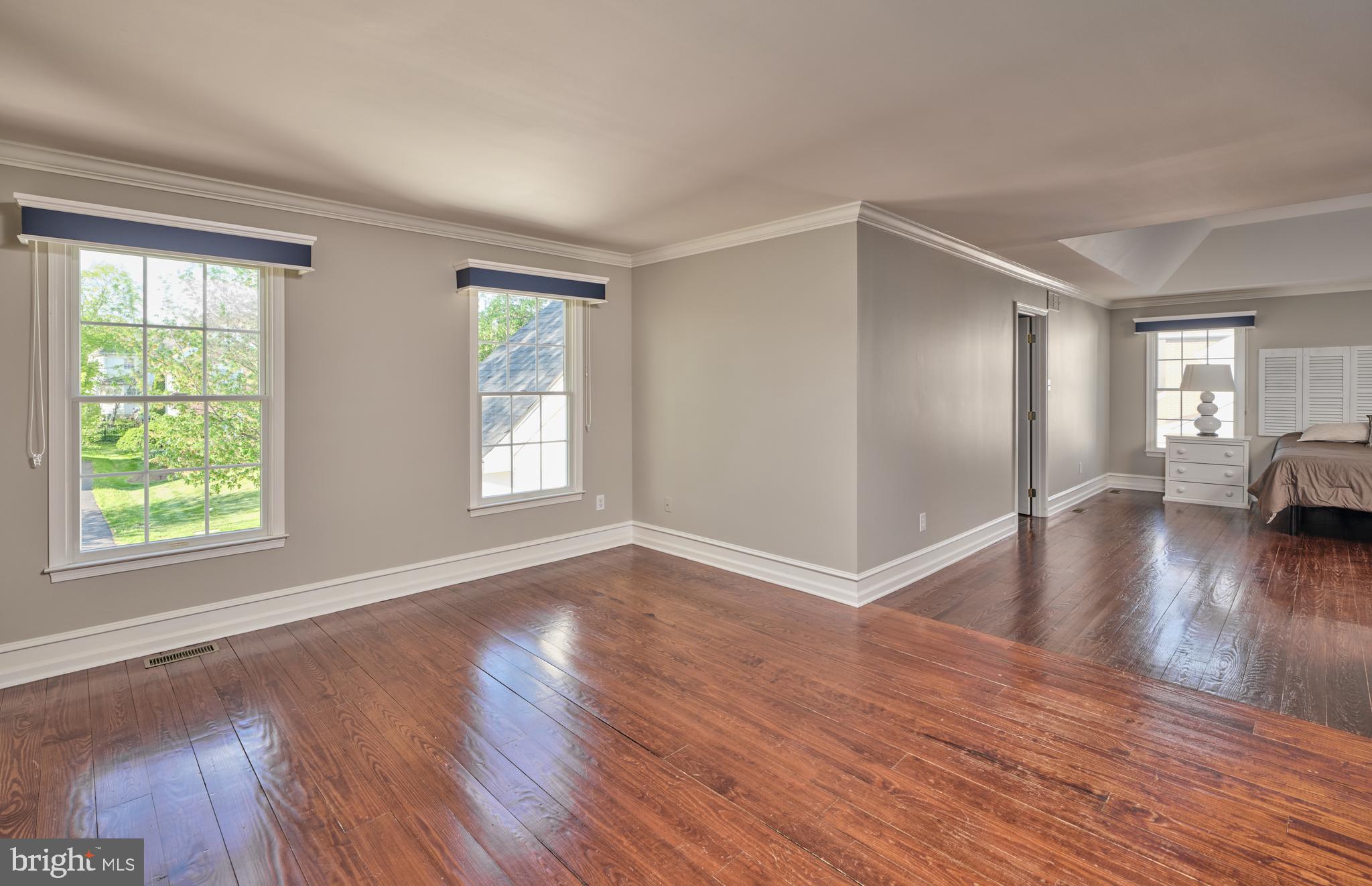BUCKS CTY COUNTRYC - Residential