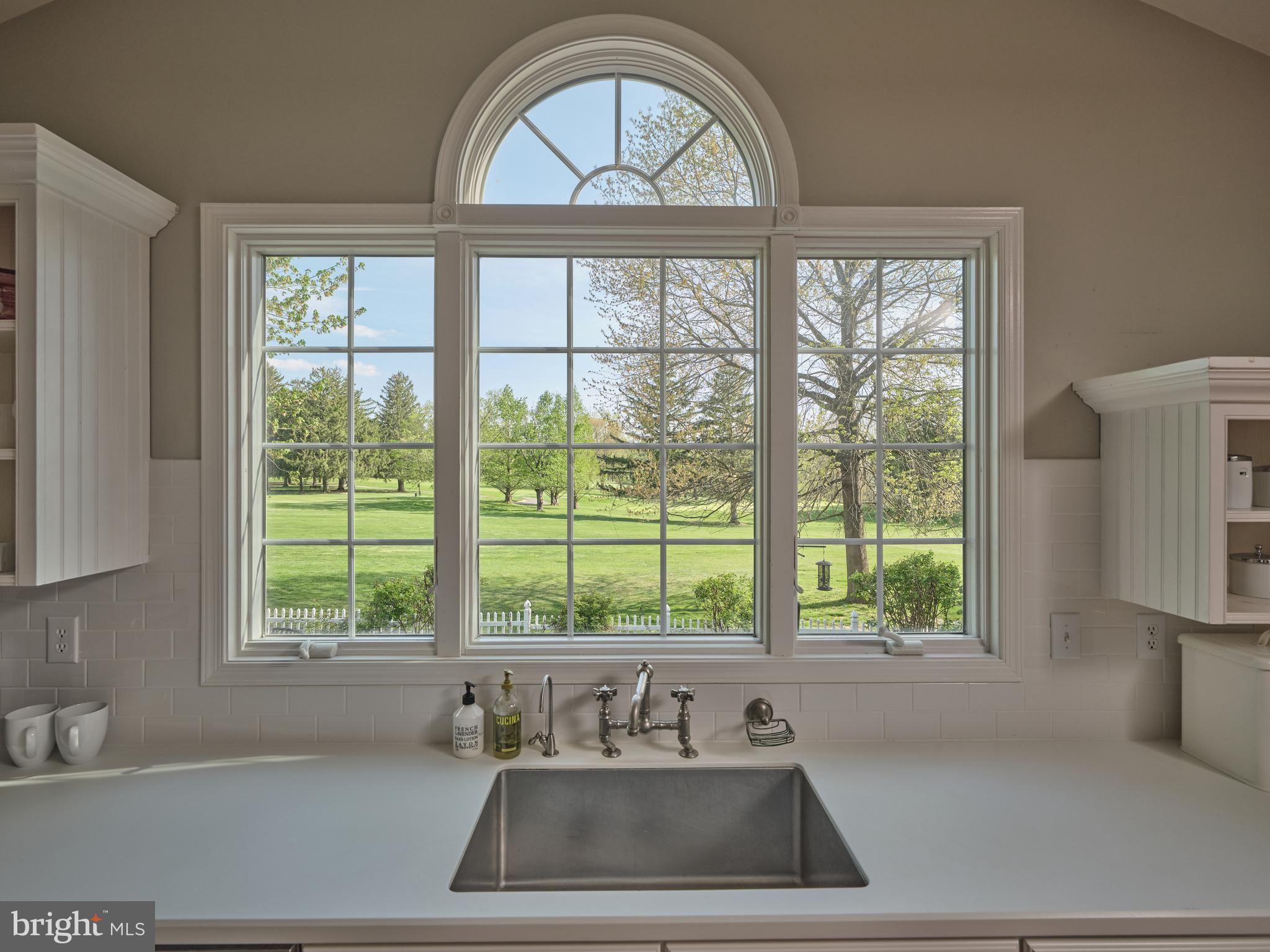 BUCKS CTY COUNTRYC - Residential