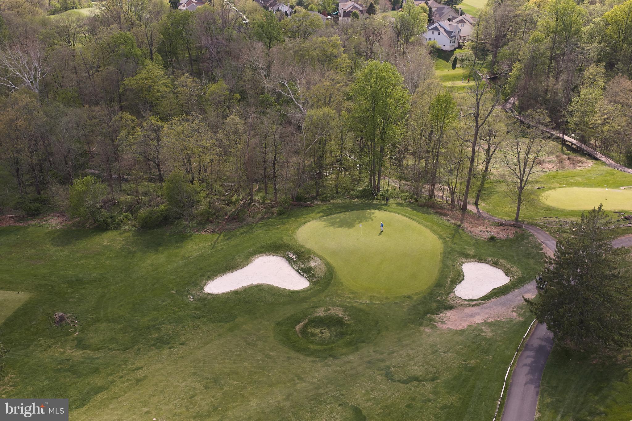BUCKS CTY COUNTRYC - Residential