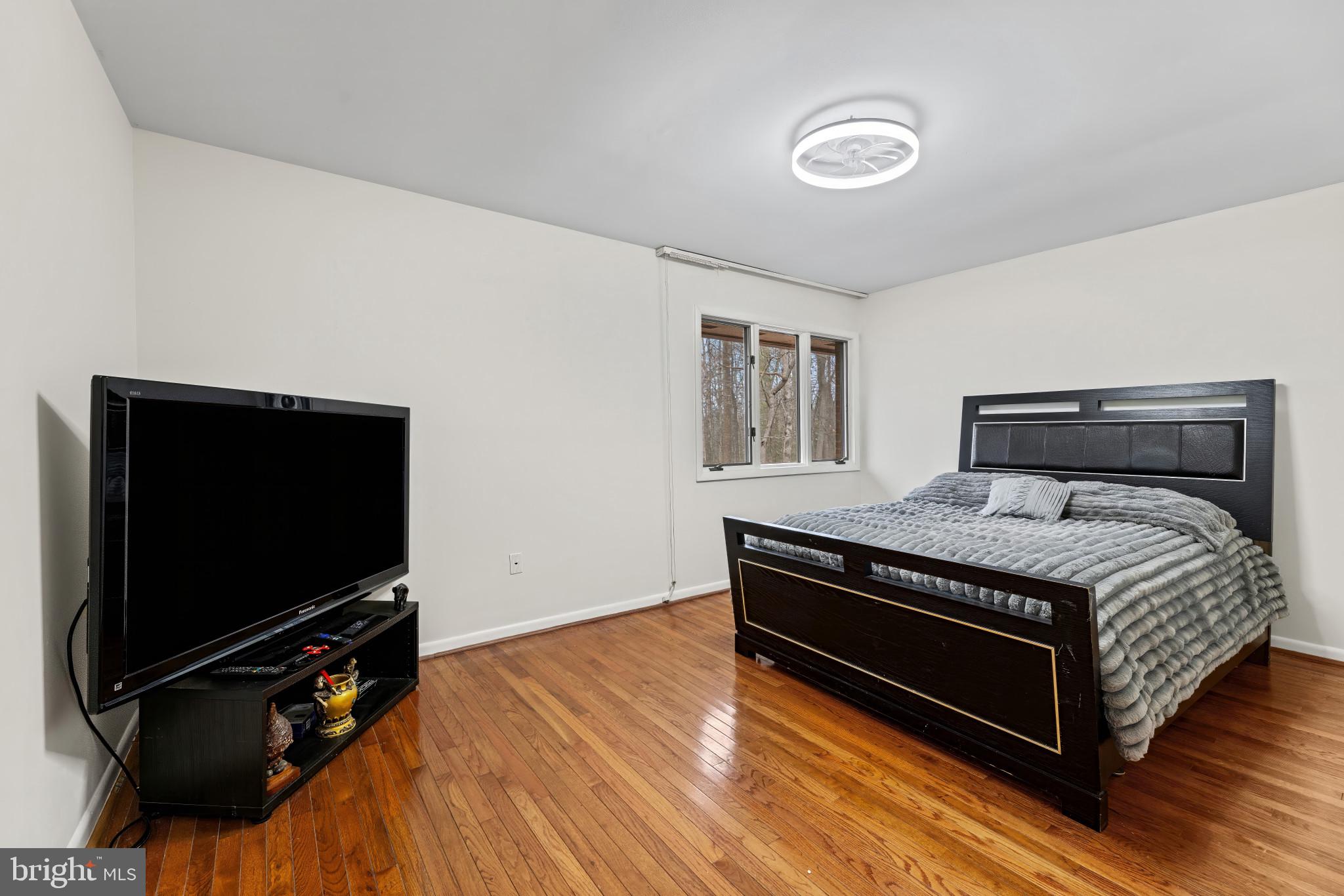 HUNTER RIDGE - Residential