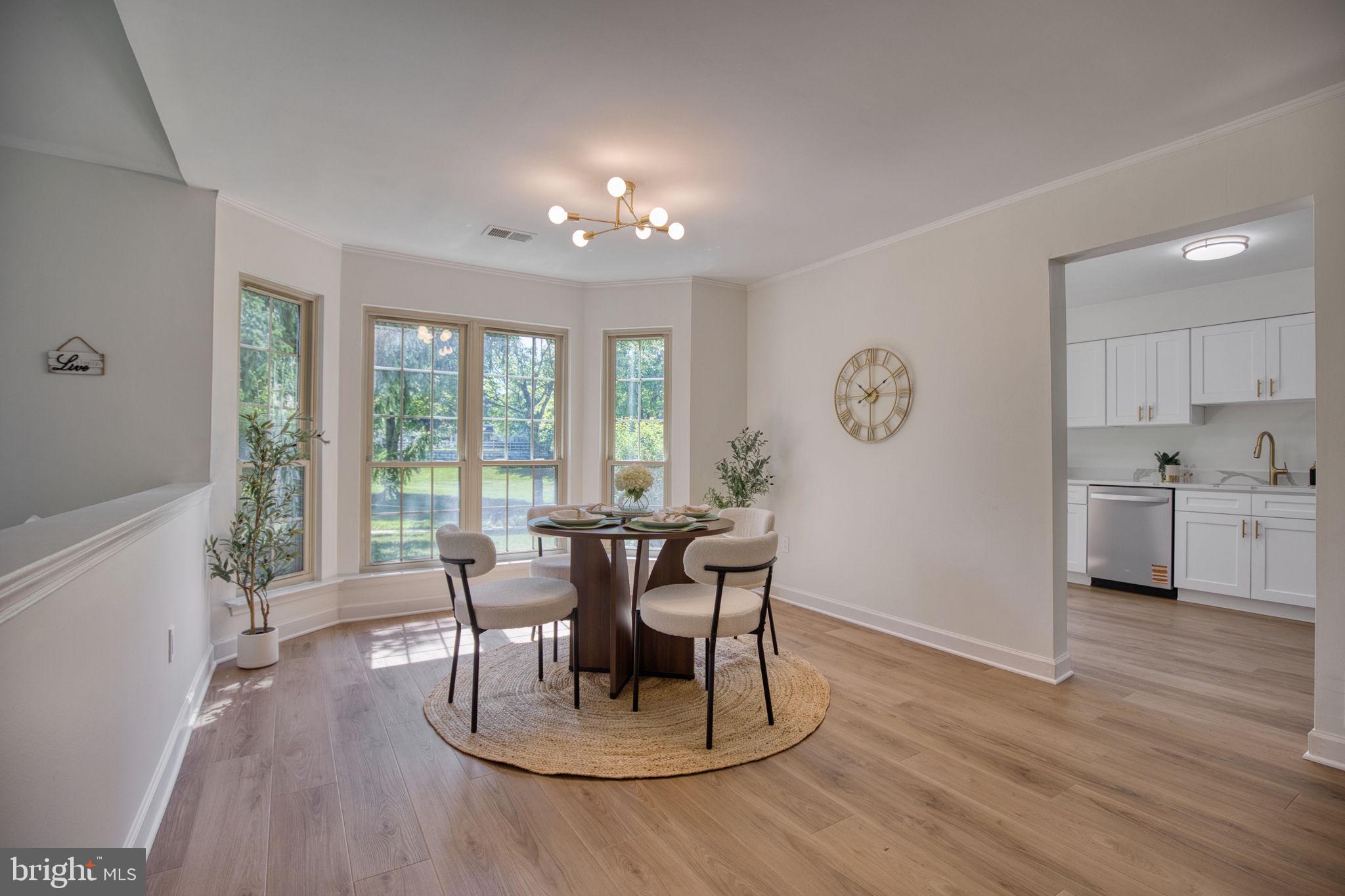 MONTGOMERY BROOKE - Residential