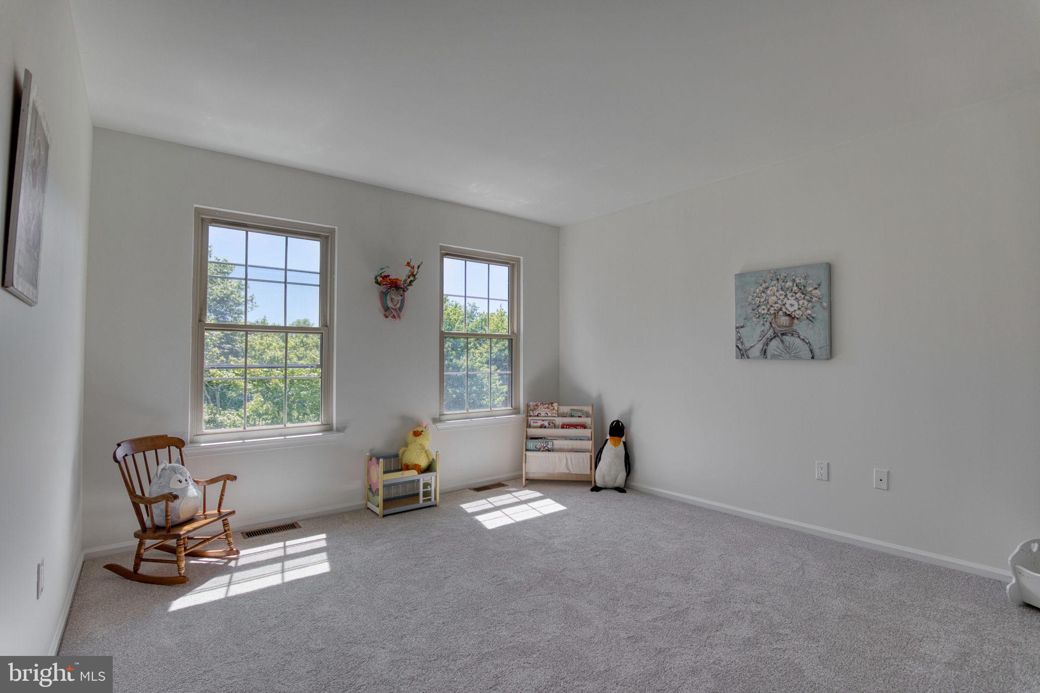 MONTGOMERY BROOKE - Residential