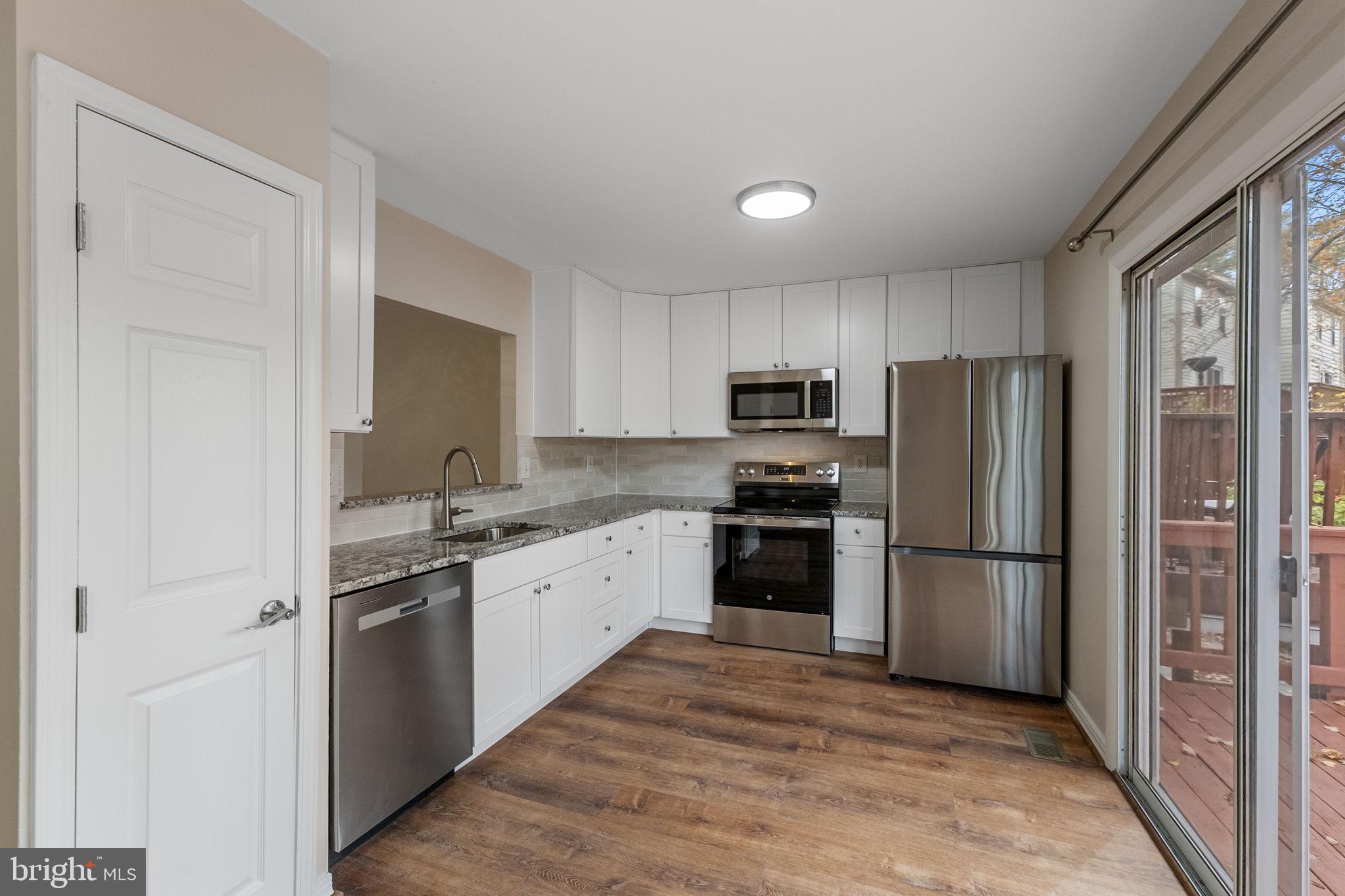 CHURCHILL TOWN SECTOR - Residential Lease