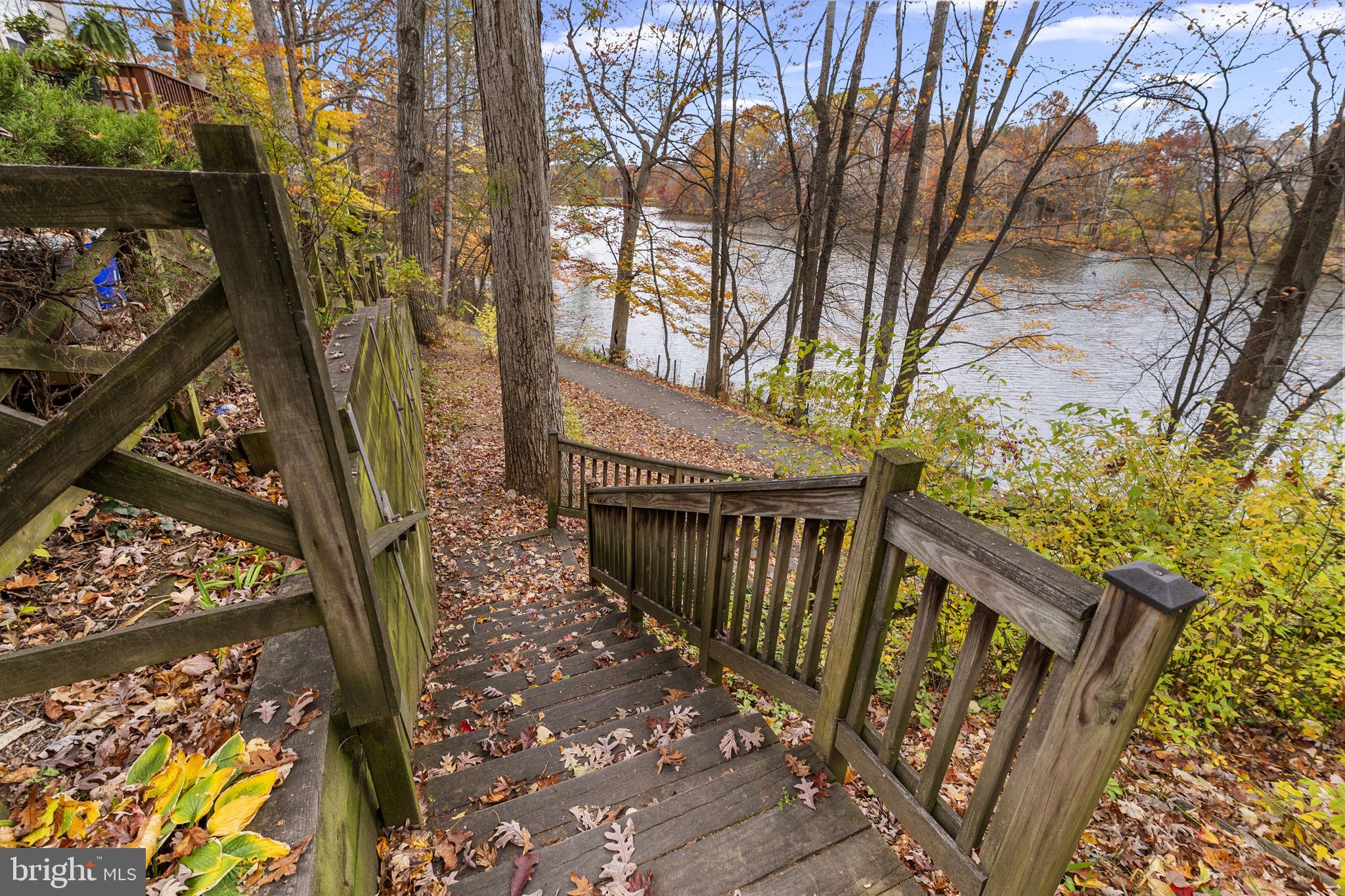 CHURCHILL TOWN SECTOR - Residential Lease