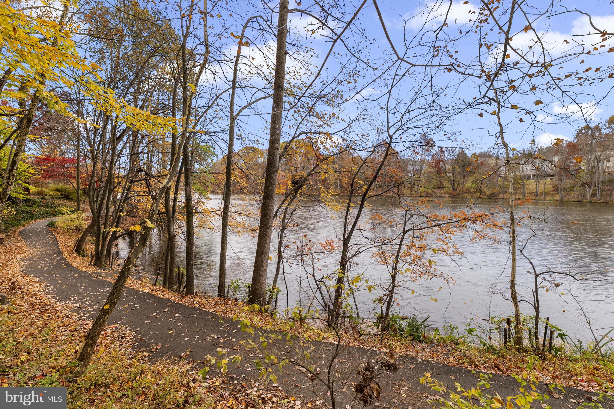 CHURCHILL TOWN SECTOR - Residential Lease