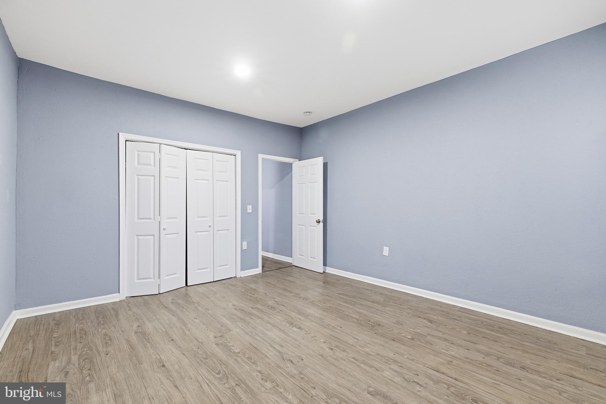 BOOTH-BOYD - Residential