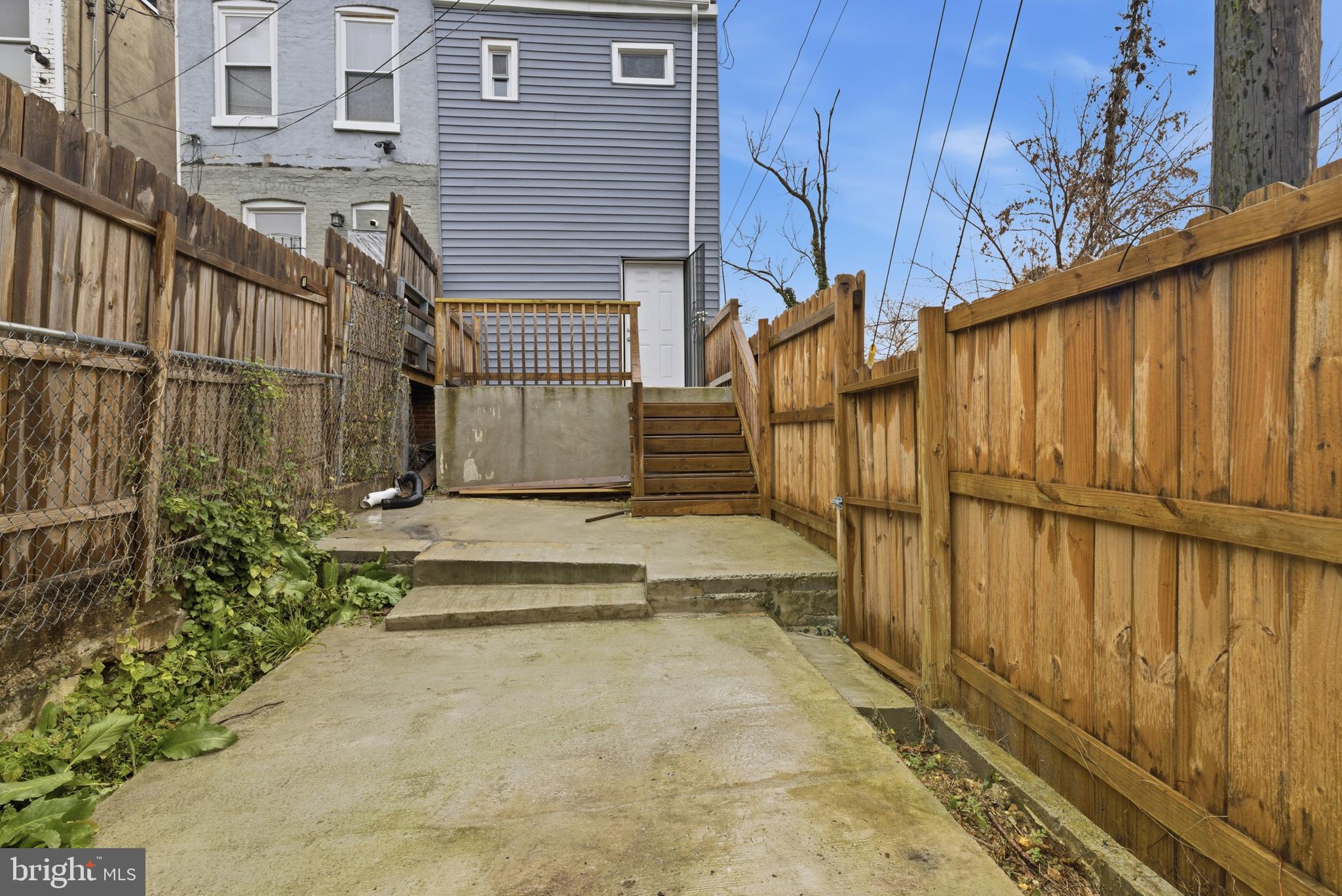 BOOTH-BOYD - Residential