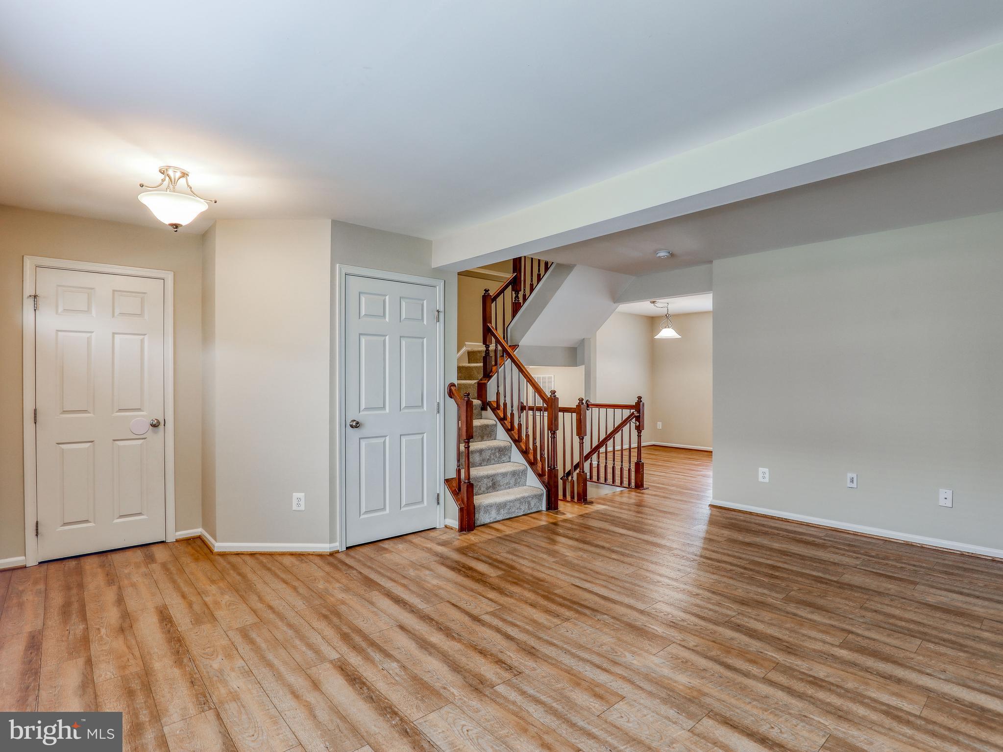 LAKELAND PLACE - Residential